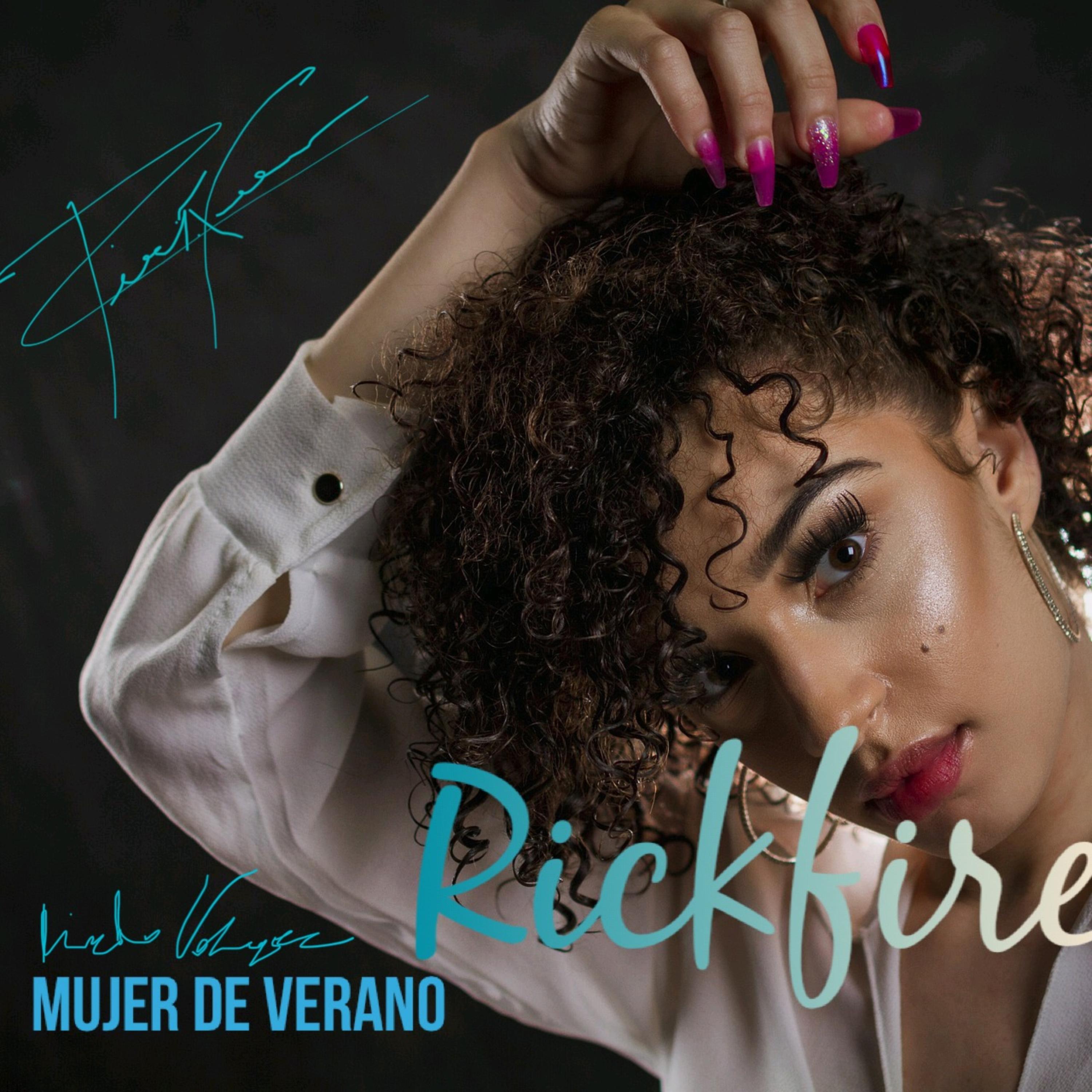 Mujer De Verano artwork