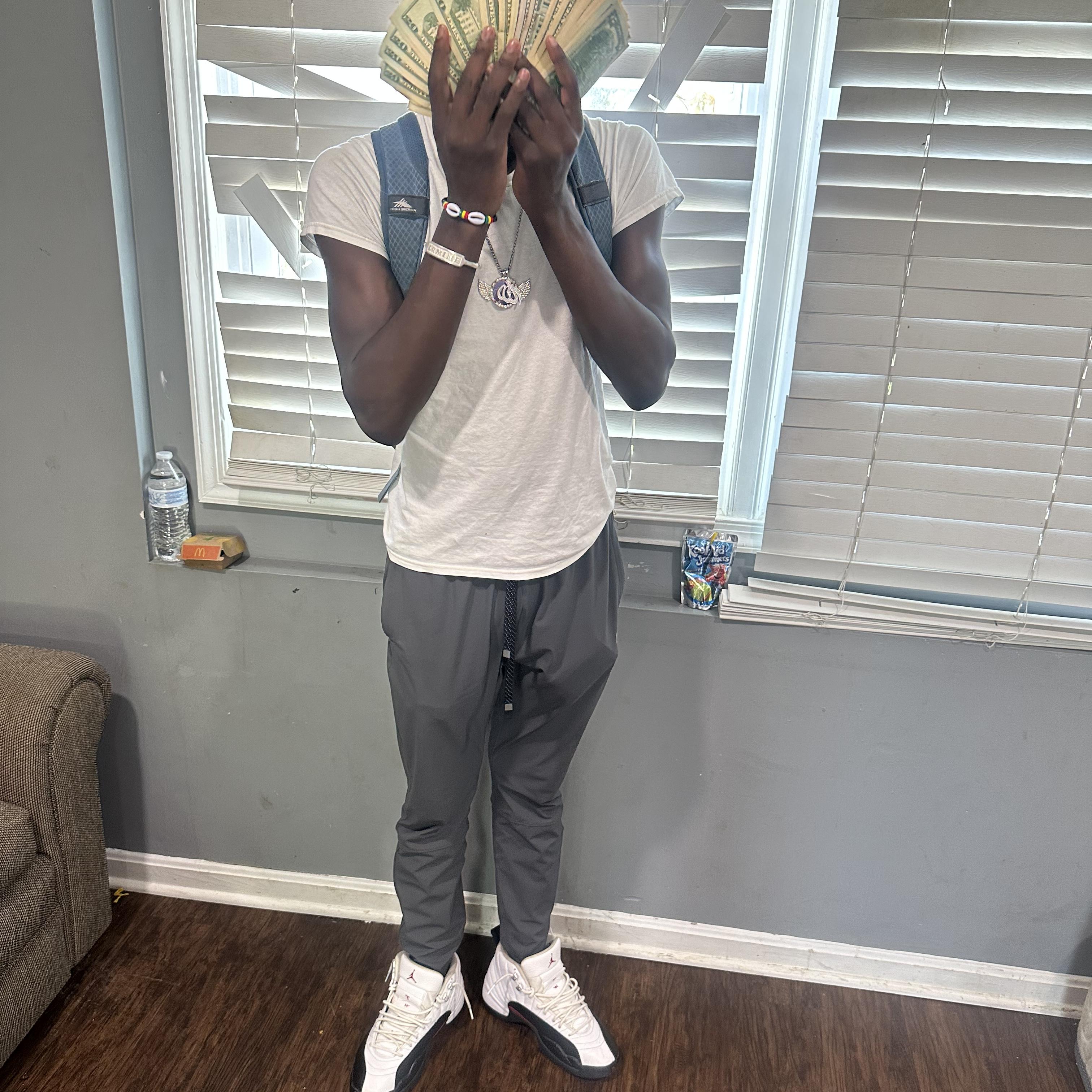 Touchin No Fundz artwork