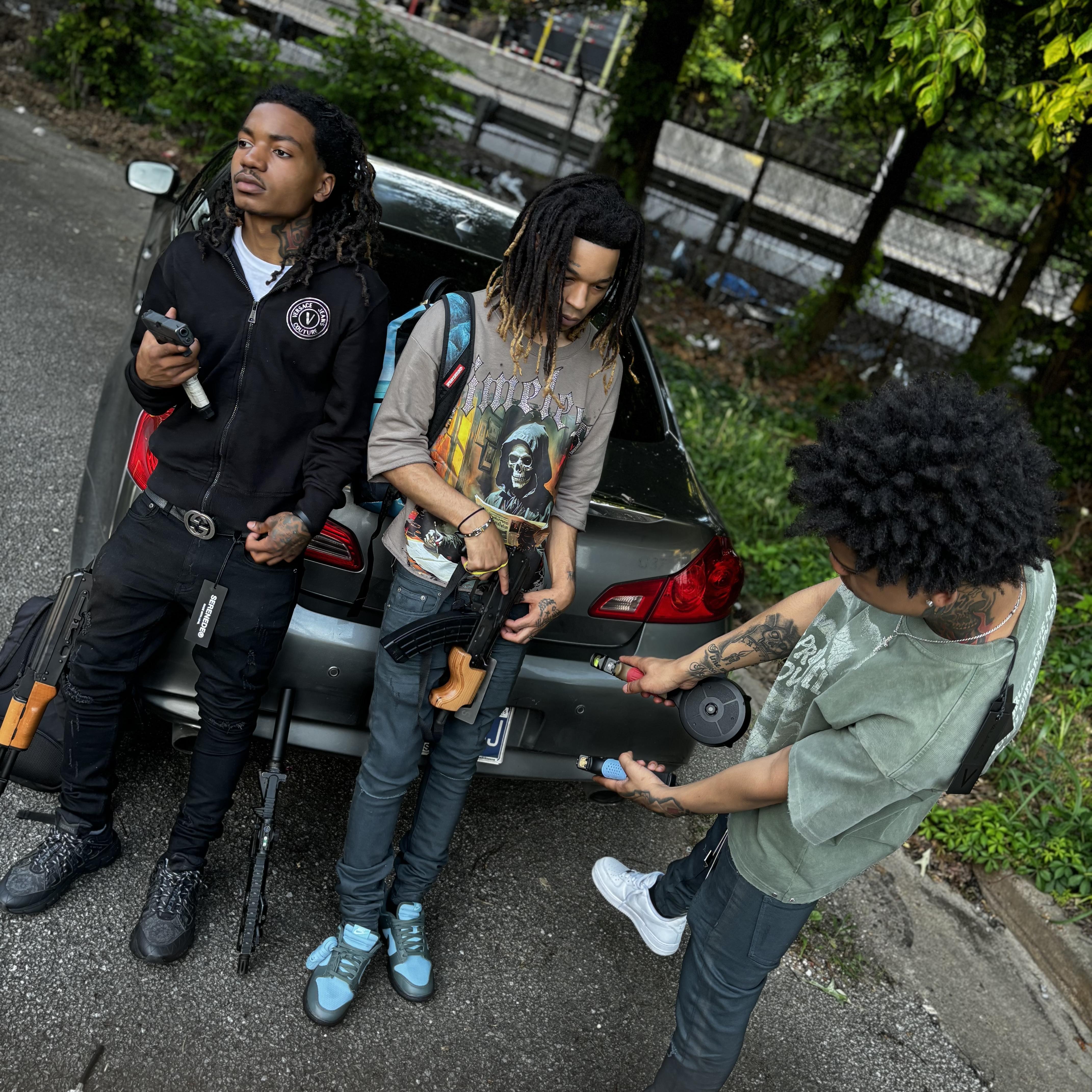 TRES artwork