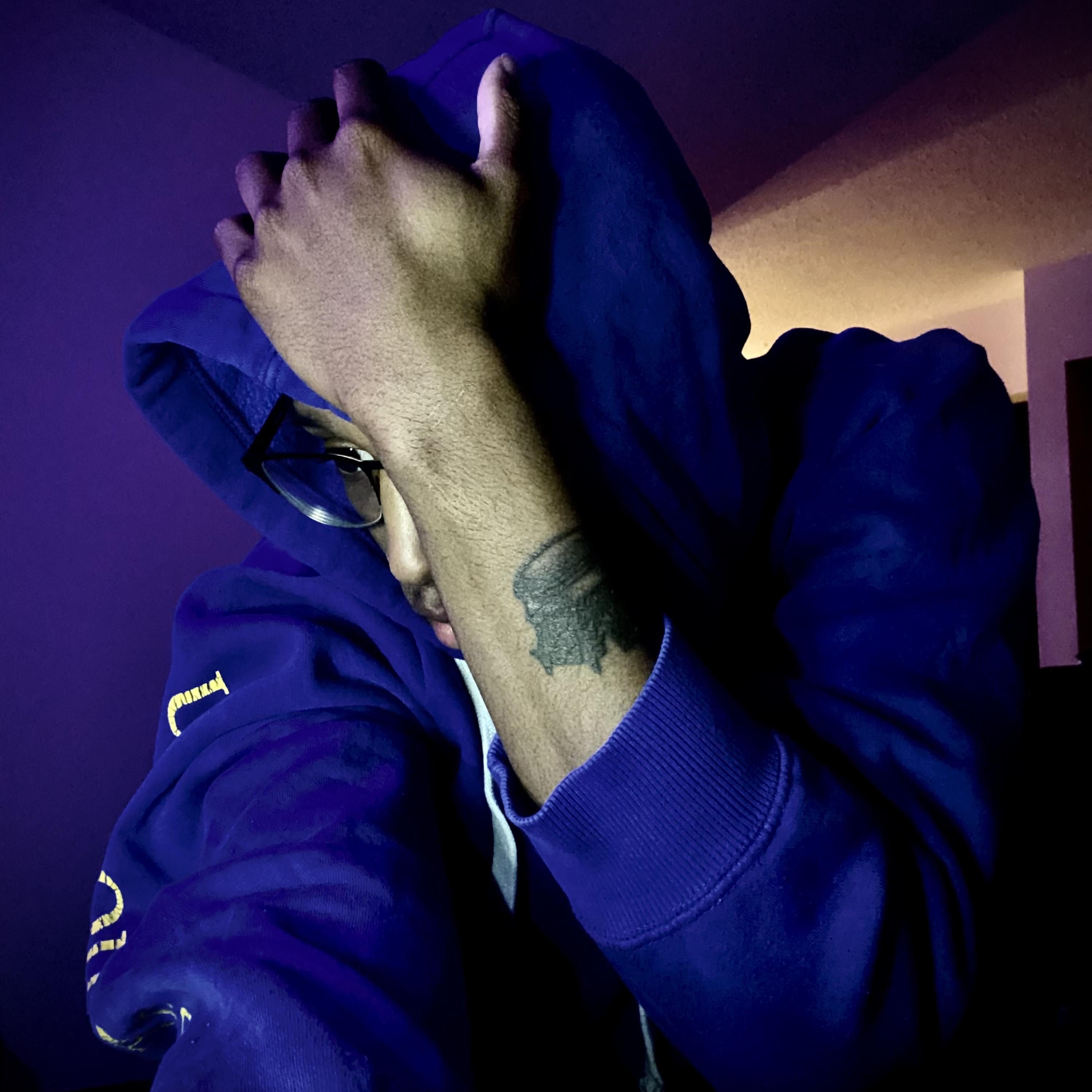 Can’t Love Me Back artwork