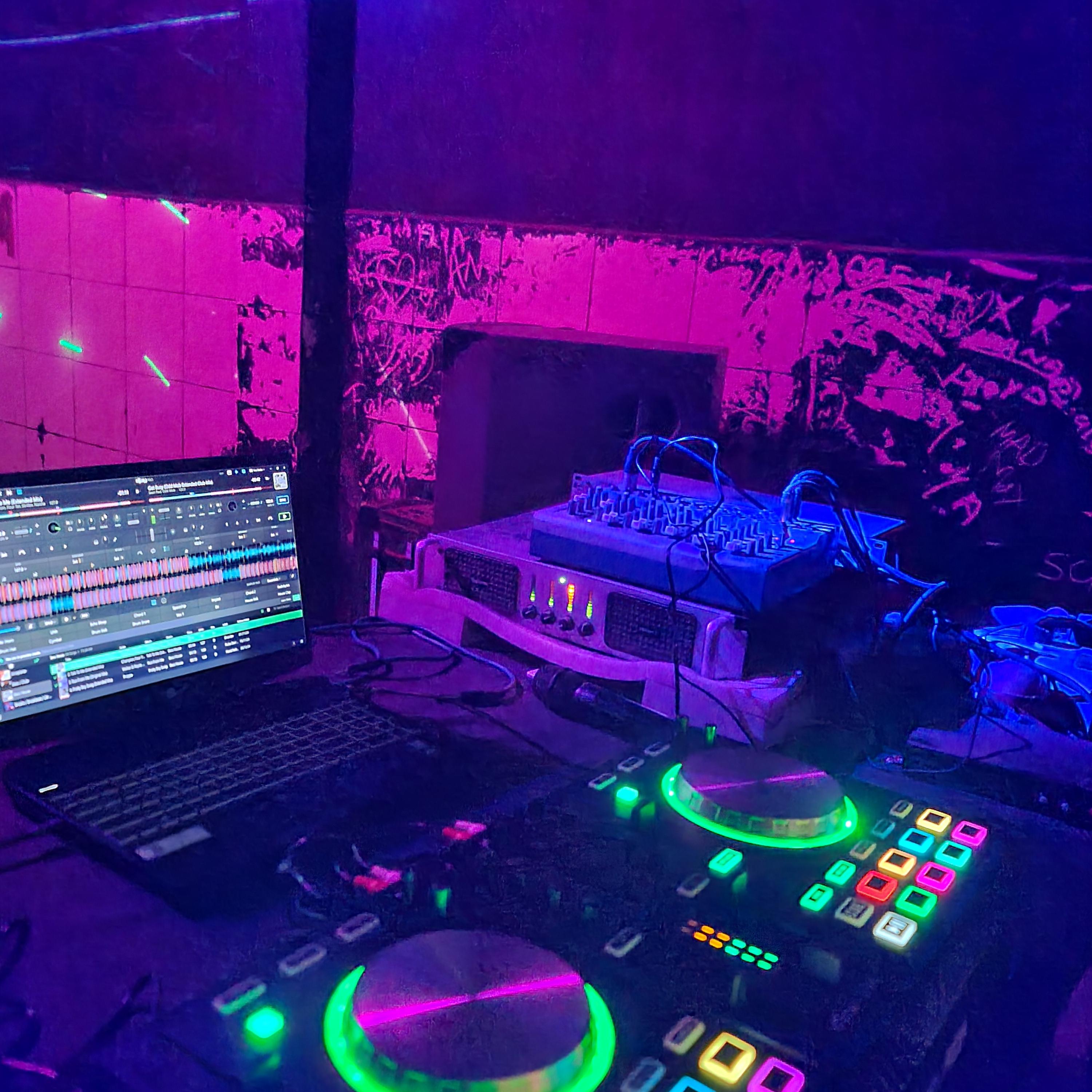 vogue parade artwork