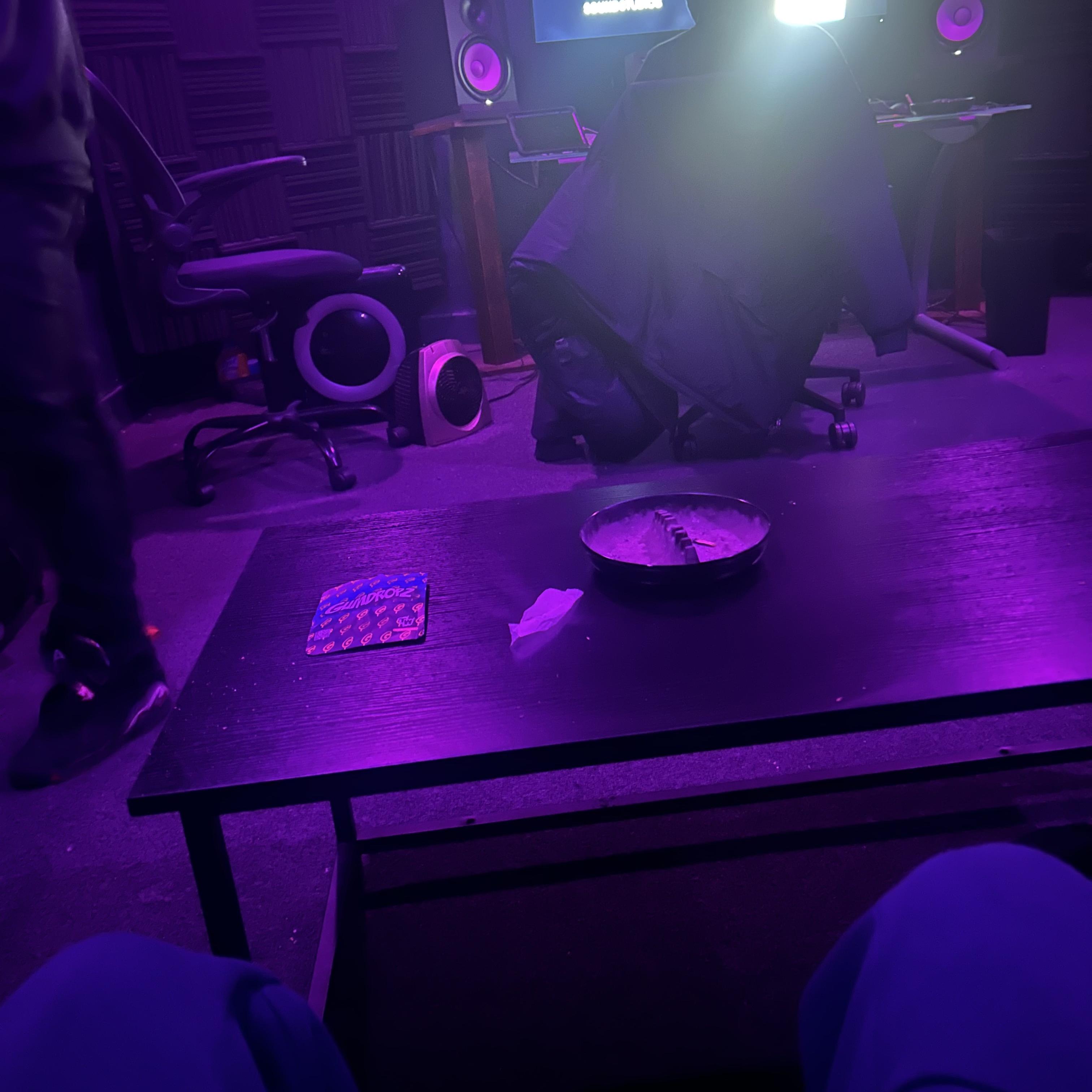 Clutch artwork