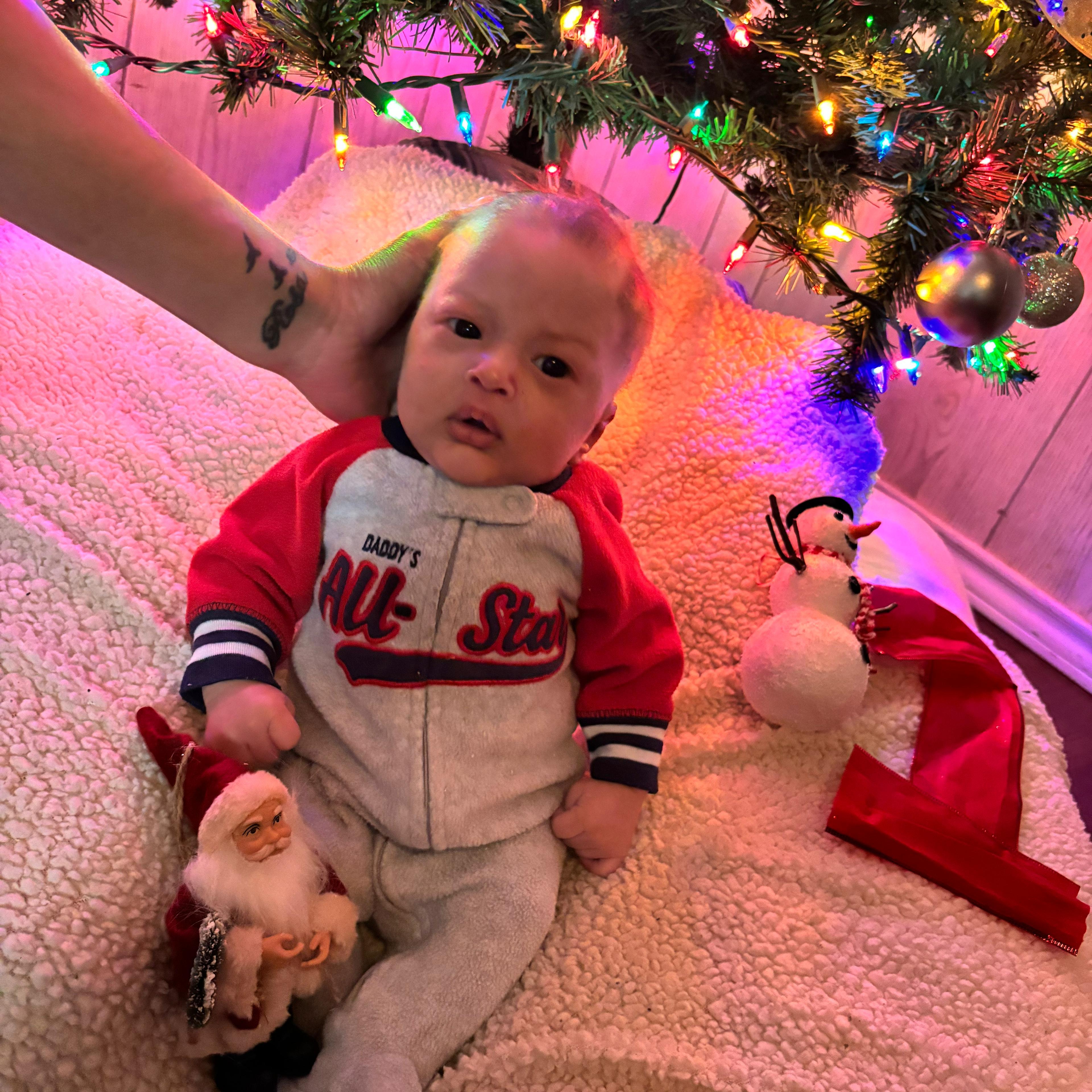 Navidad en mi hogar artwork