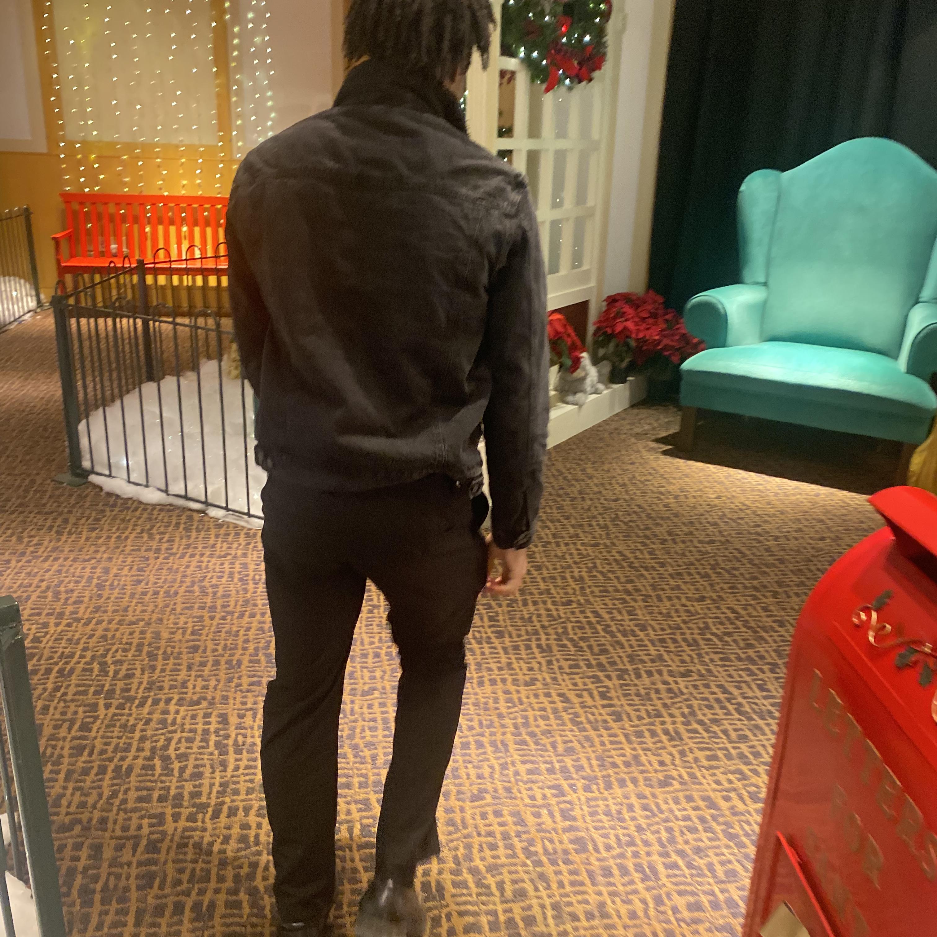 Back In A Minute artwork