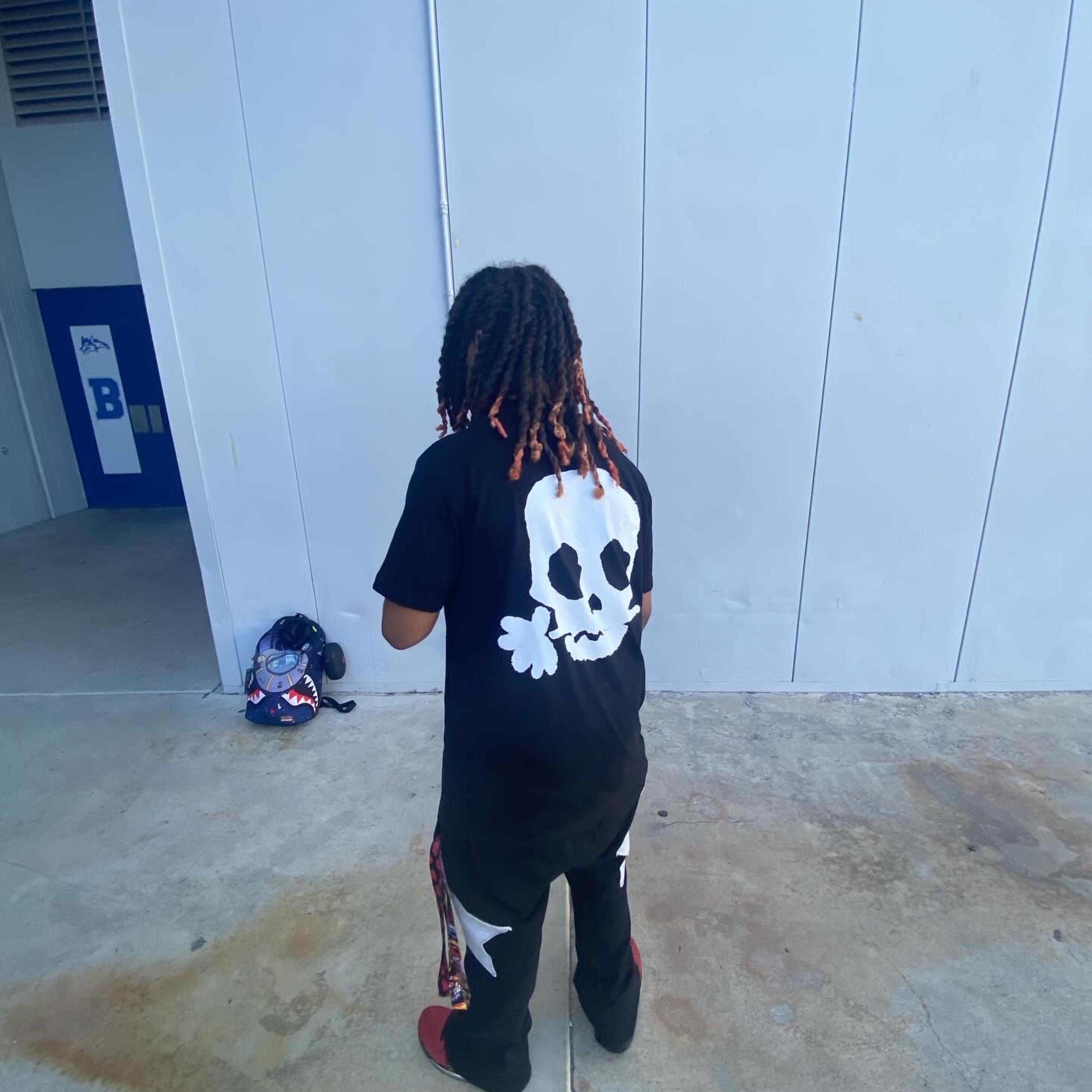 STXNDONBIZZ artwork