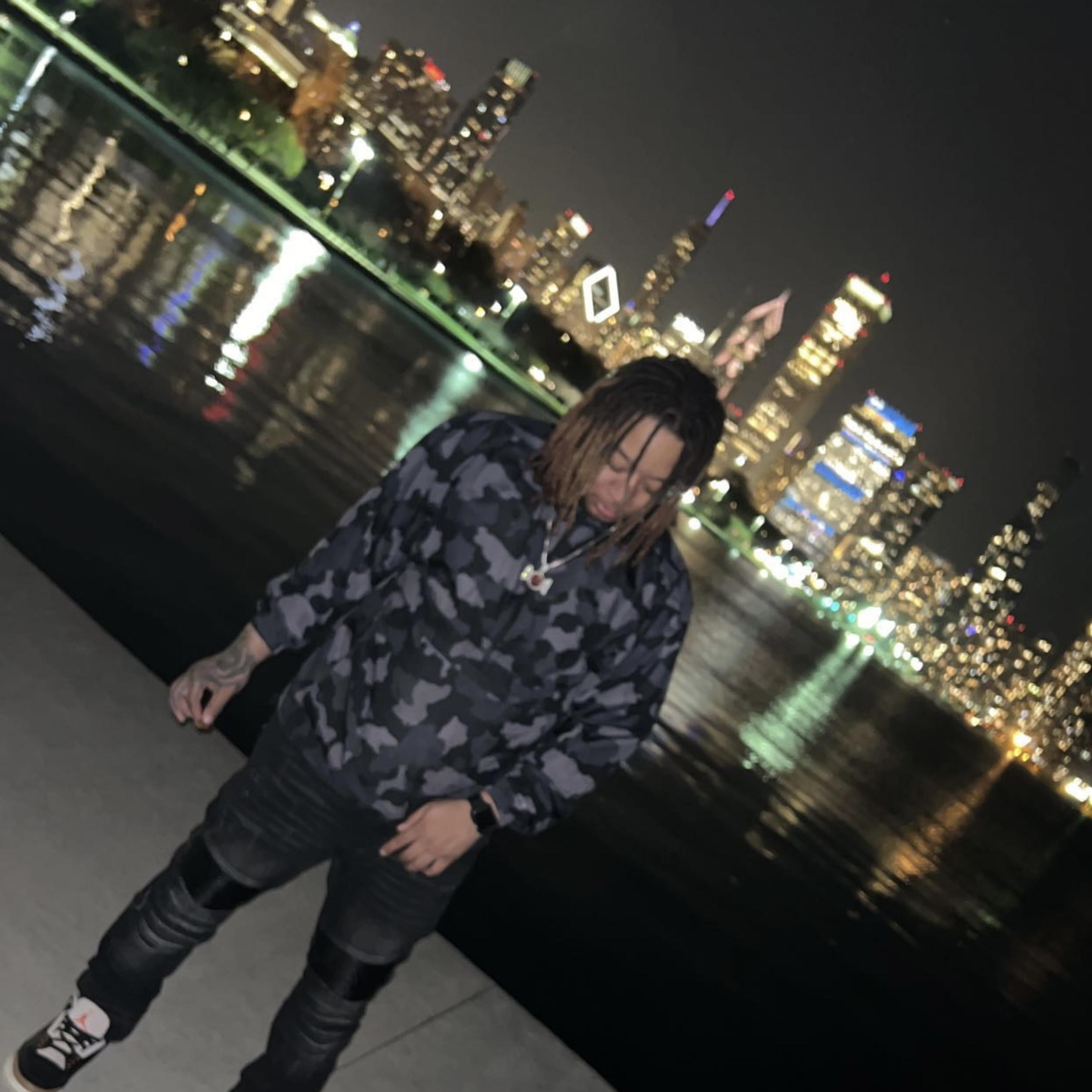 VILLAIN by Ayoo_Droopy cover art