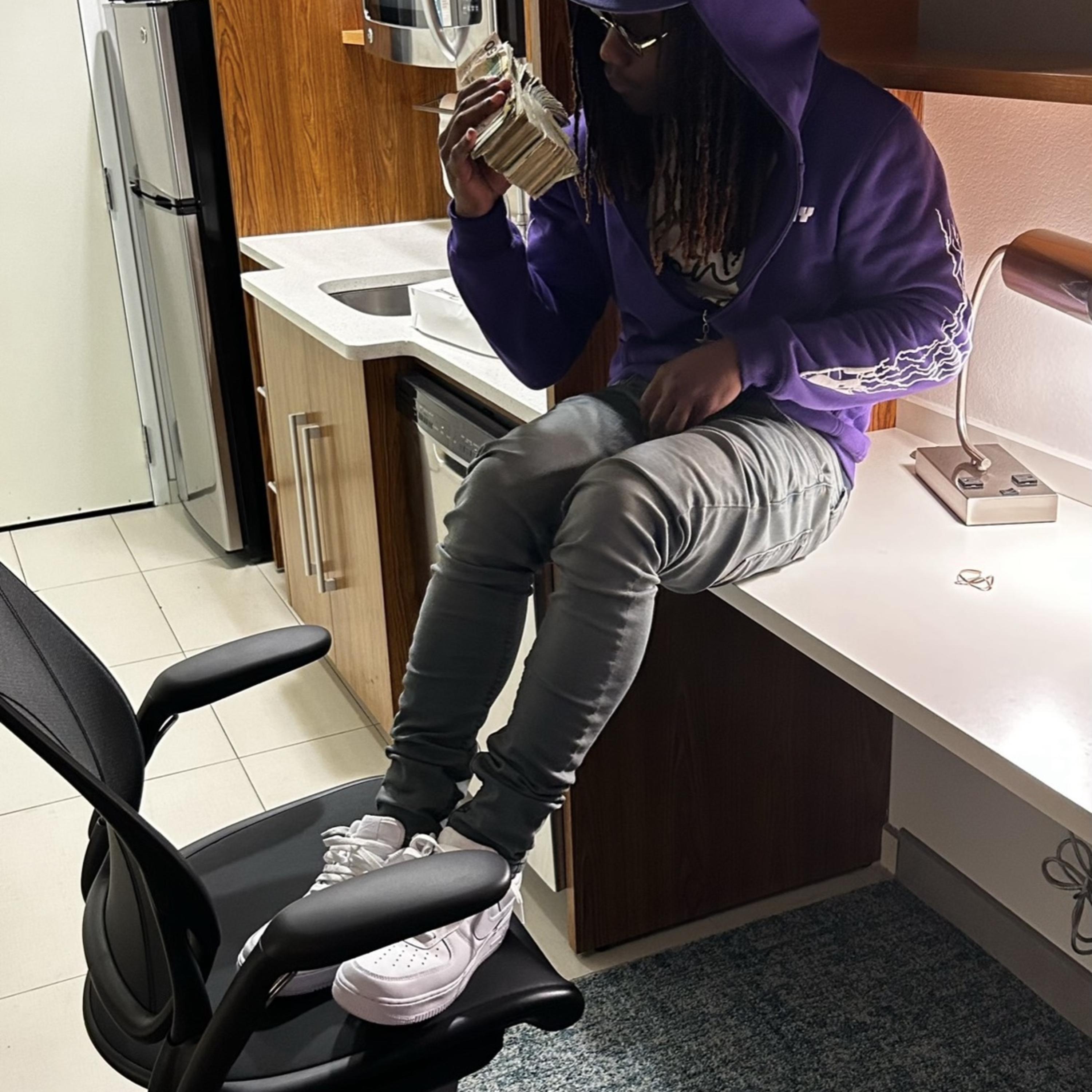 Waitin’ On Me artwork