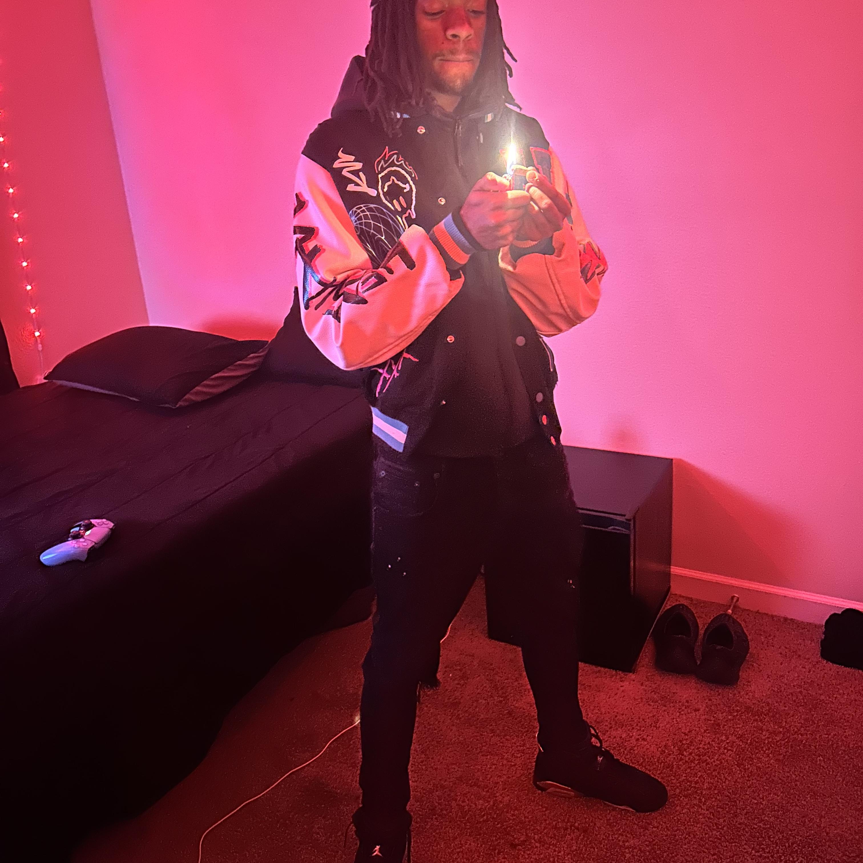 LLE5/FREE RACKSZ artwork
