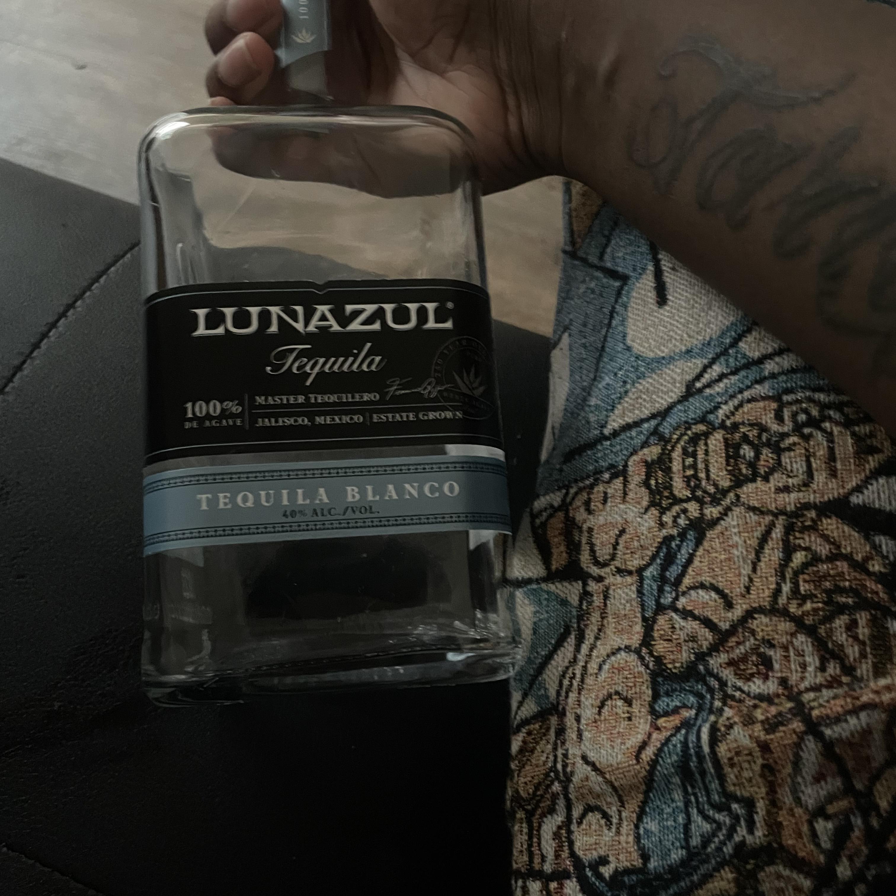 Lunazul artwork