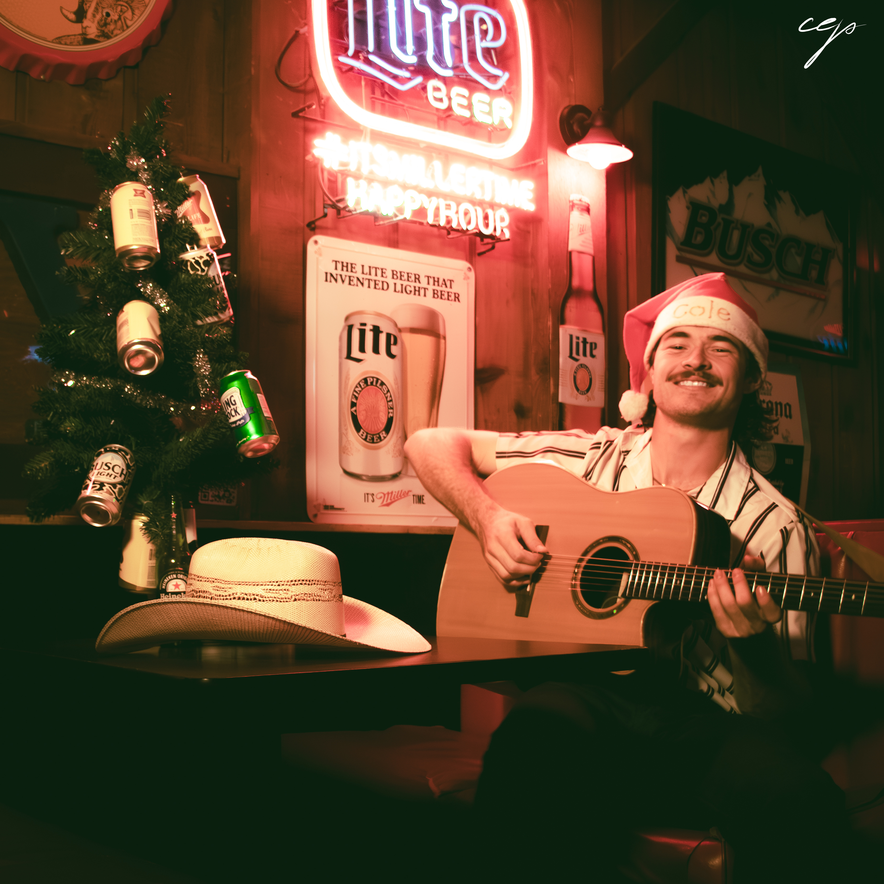 santa claus is back in town artwork