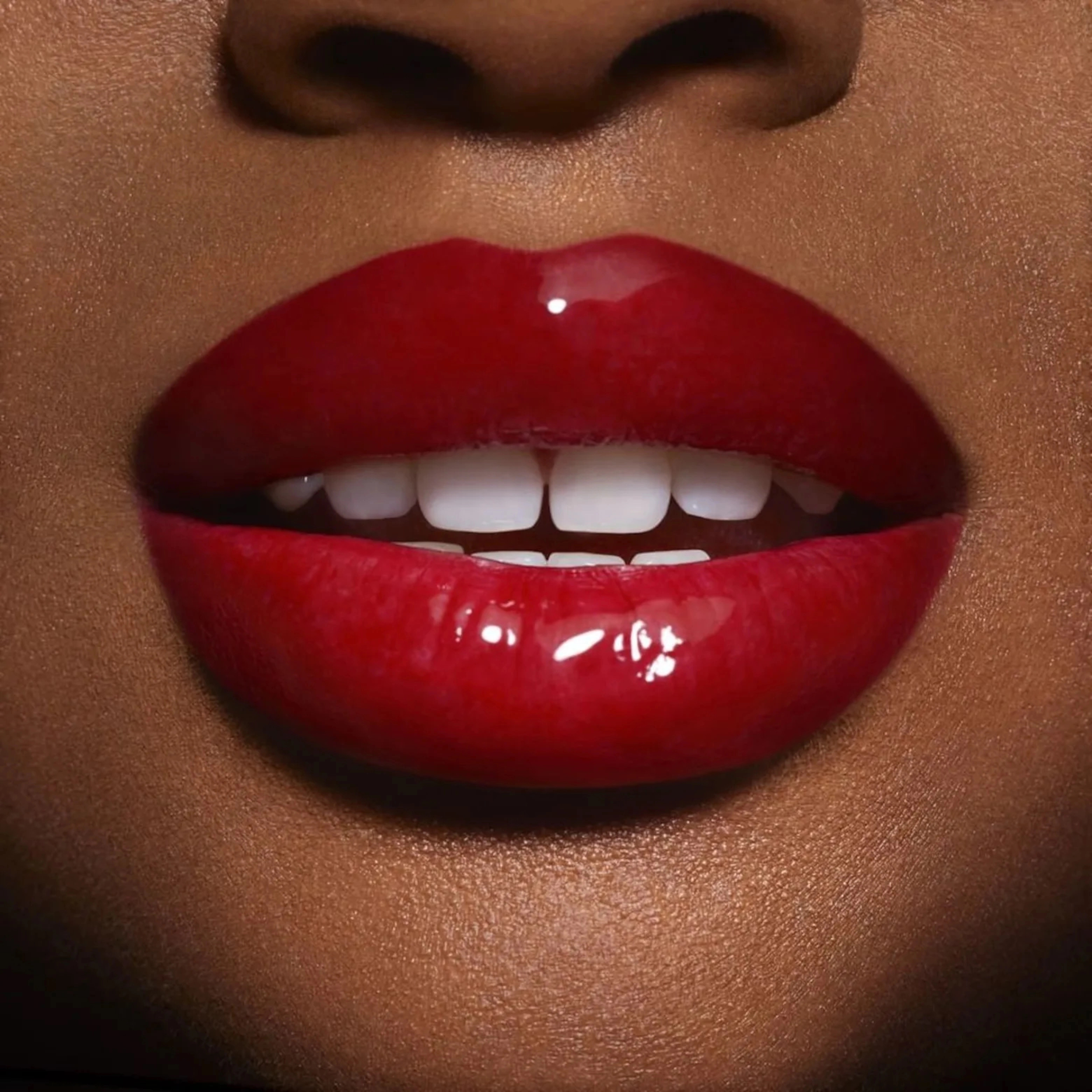 Red Lipstikk artwork