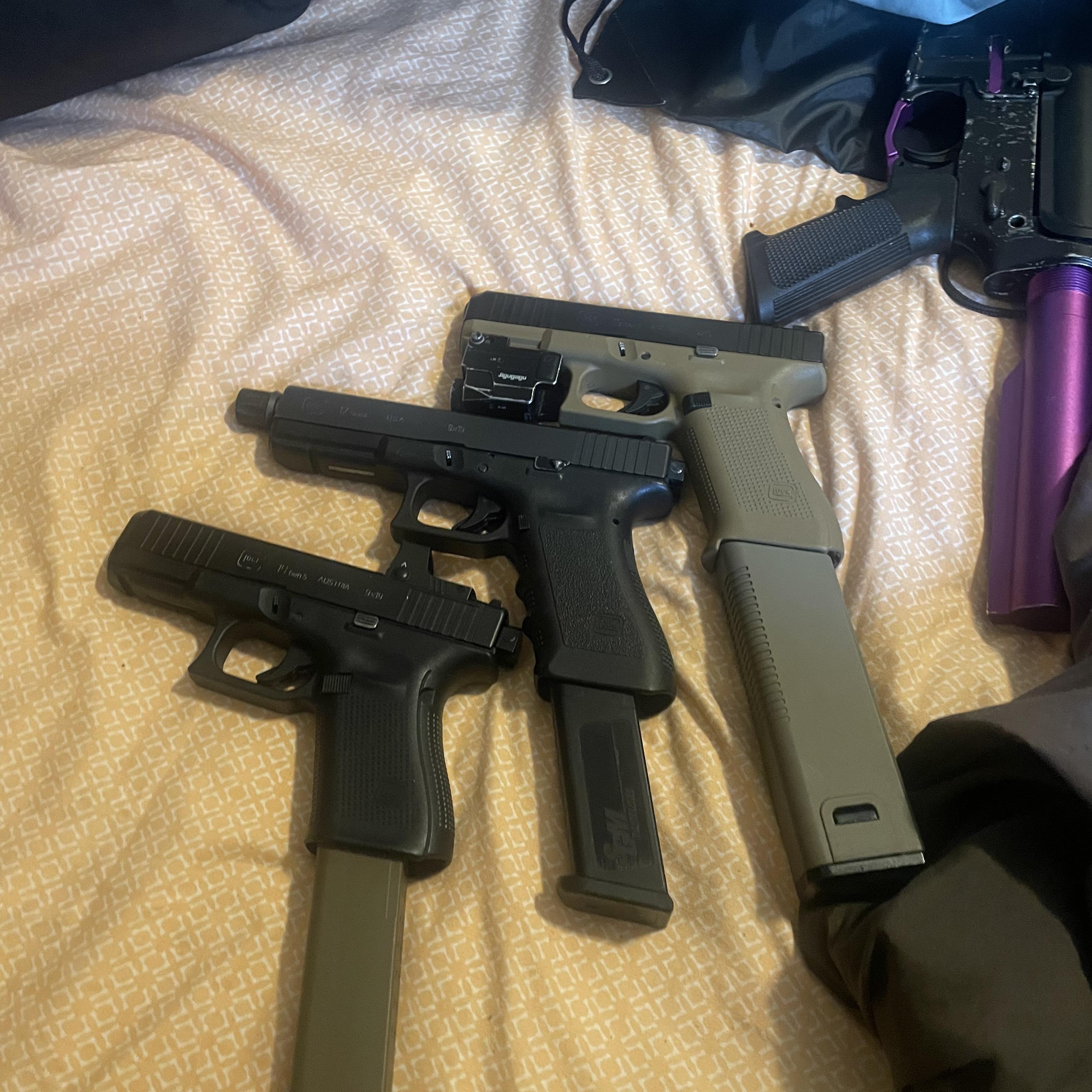 Glock 20 artwork