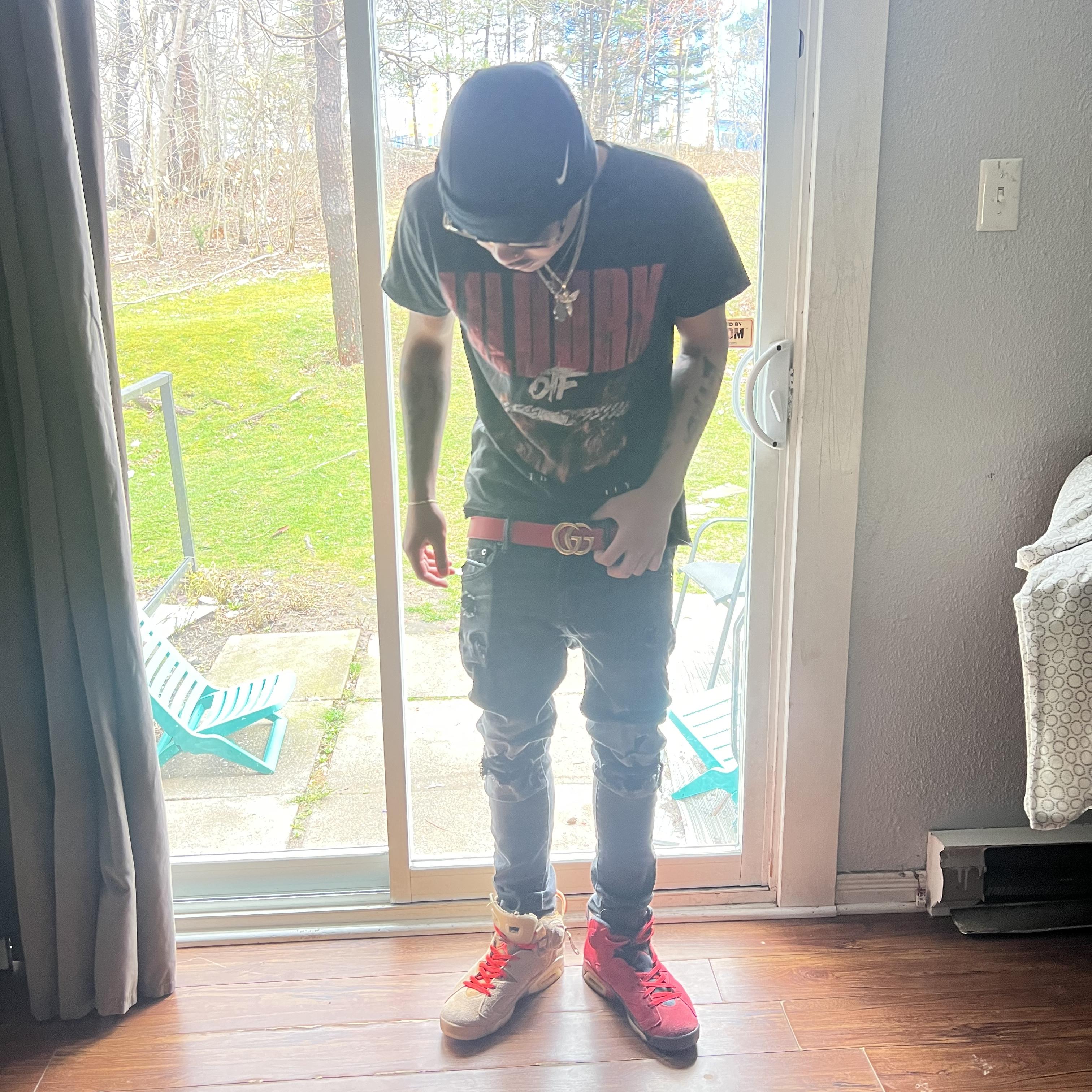 23’$ artwork