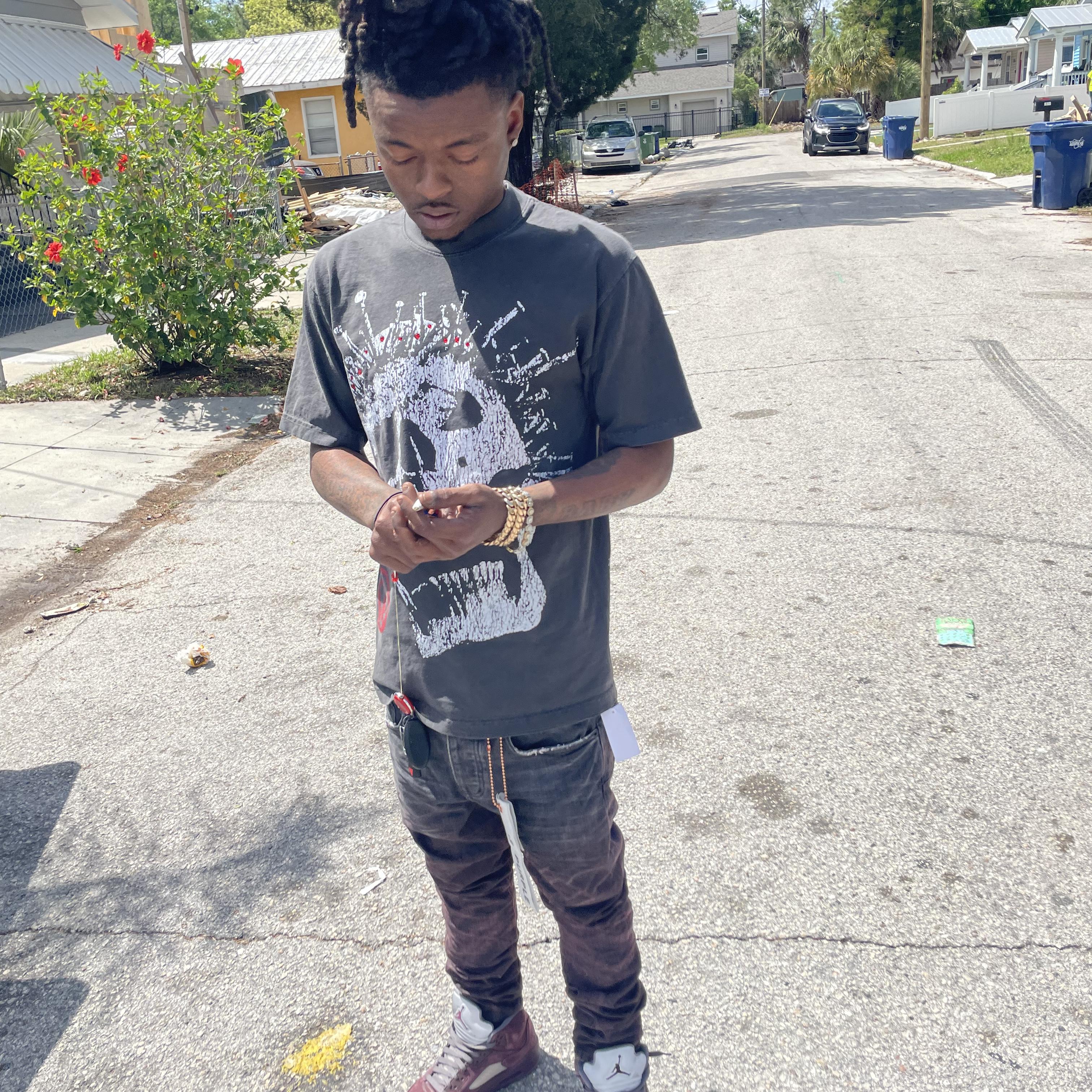 Chase A Bag artwork