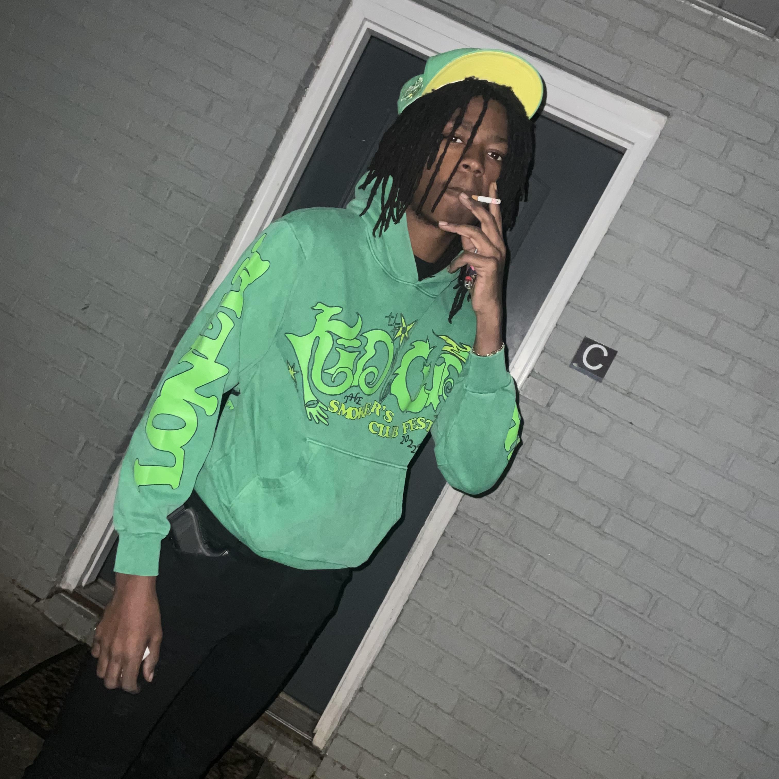Weed em out artwork