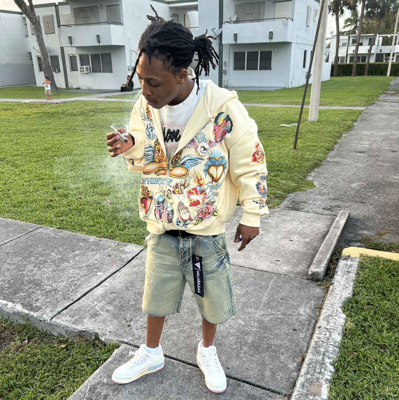 Anttboyy Ebk