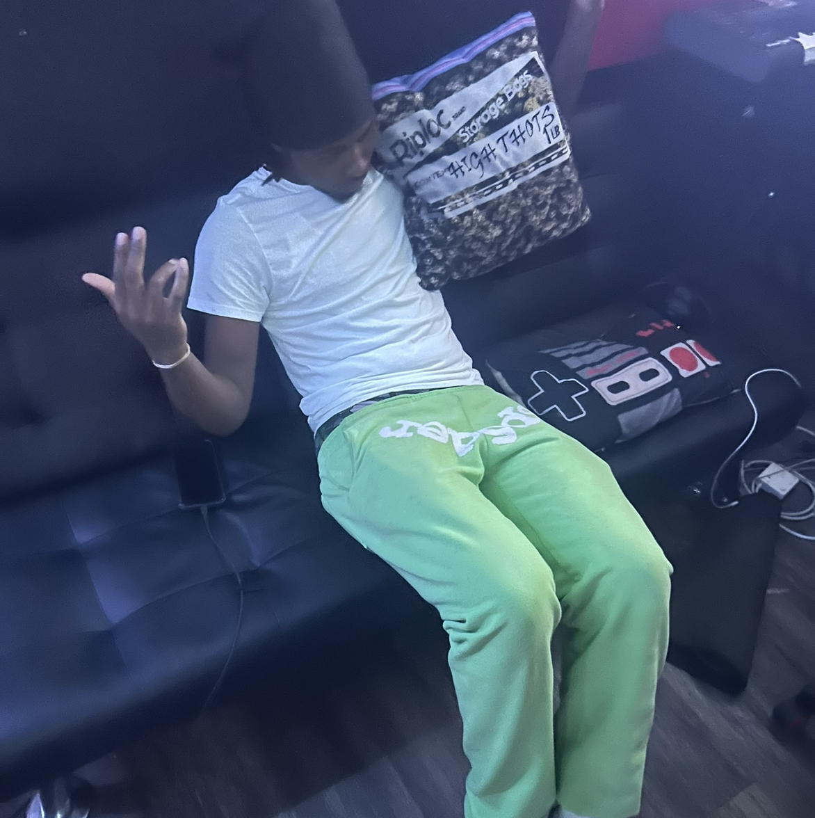 z6roxk