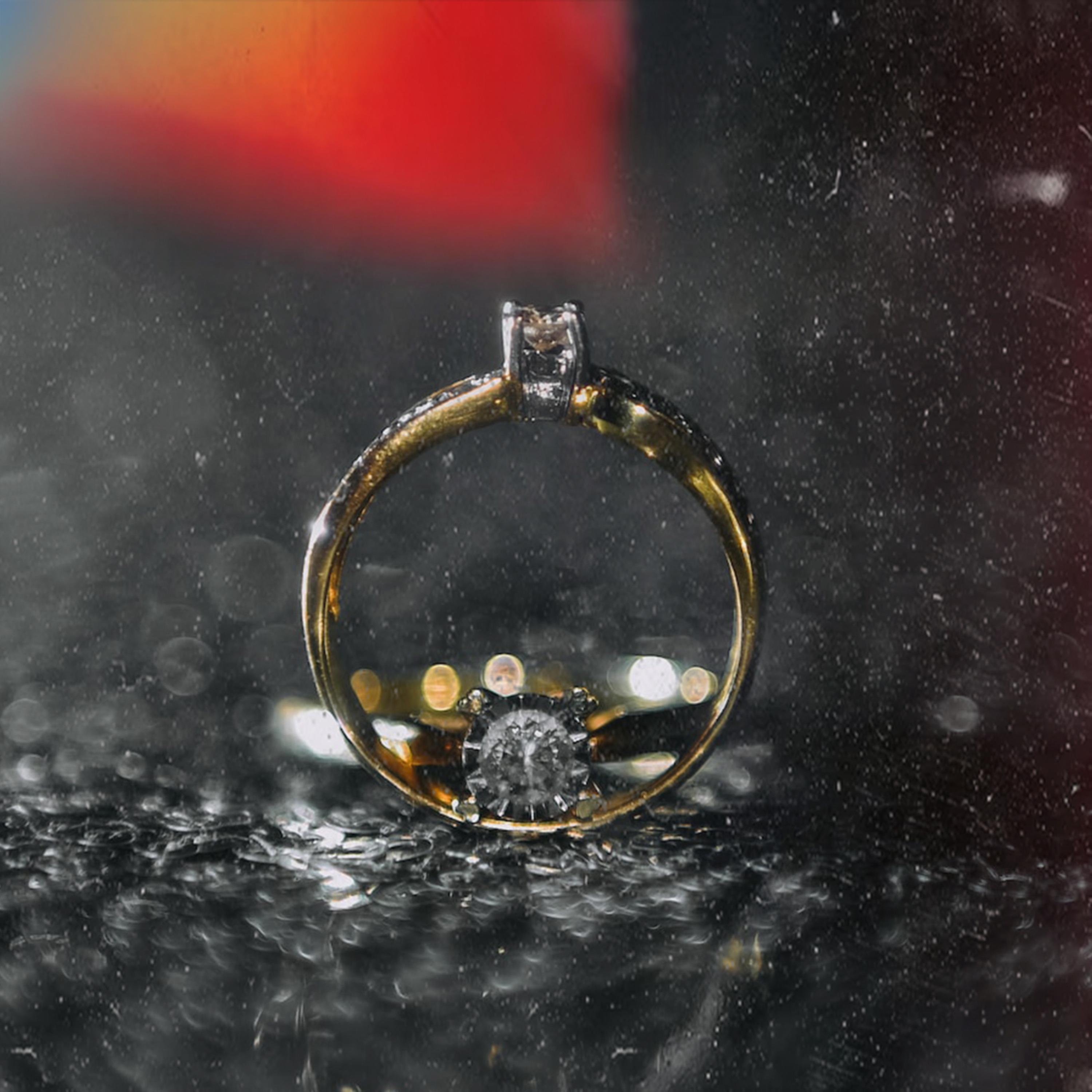 Diamonds N Gold artwork