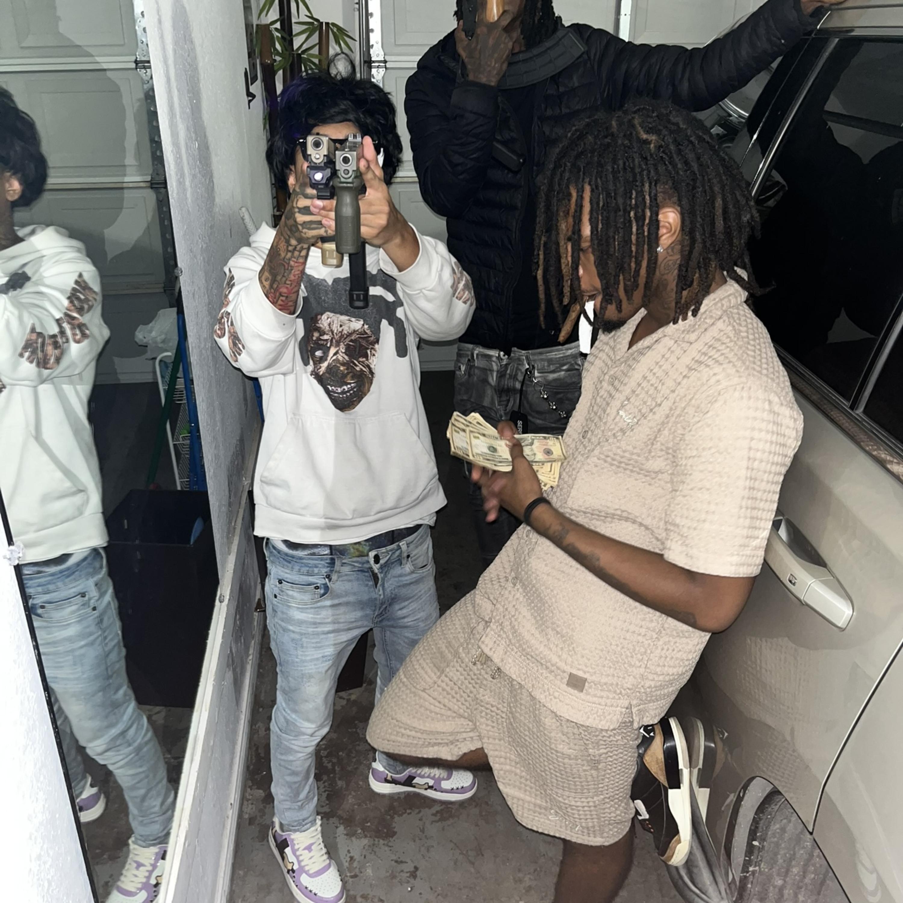 Going Mia artwork