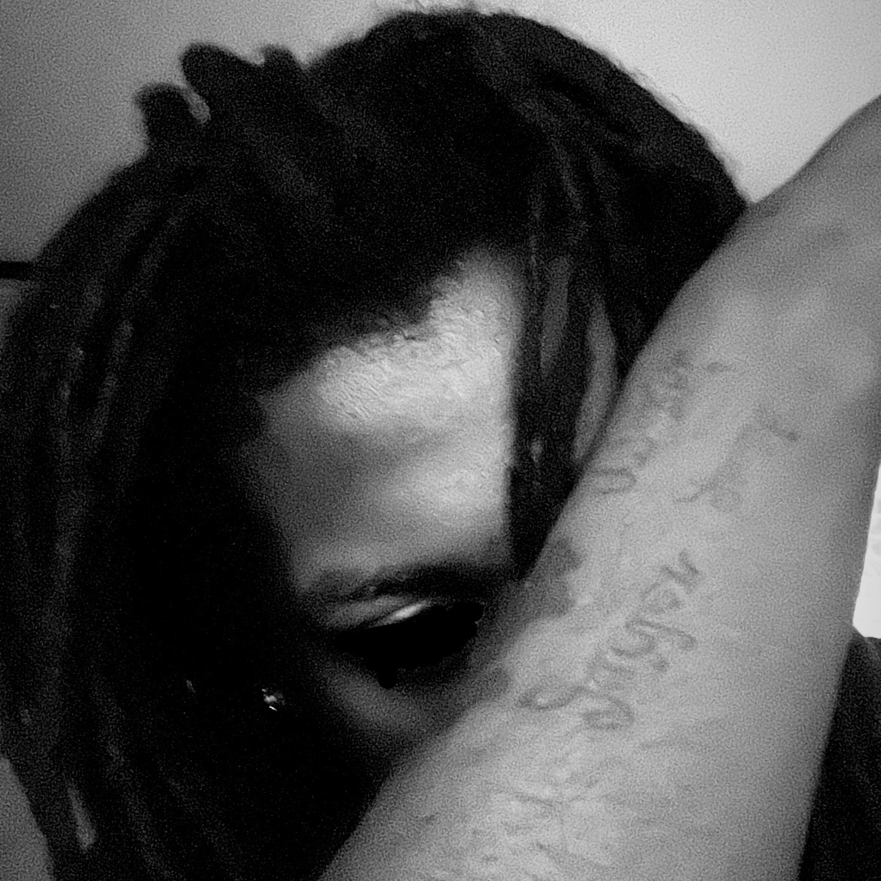 Don’t b Late artwork