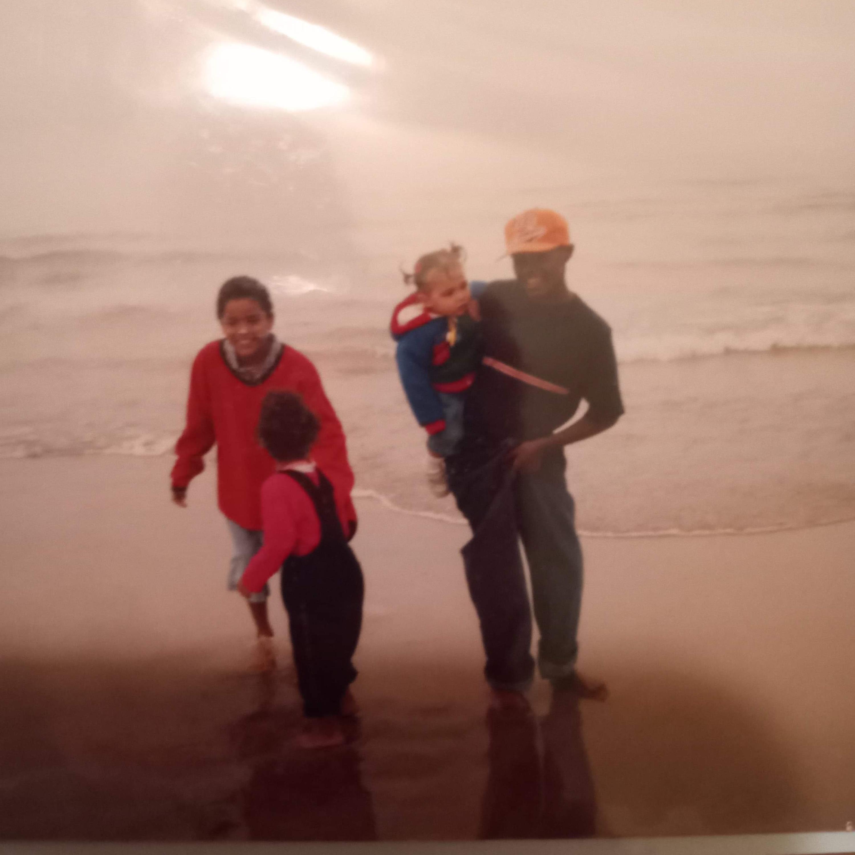 Desperate Lies artwork