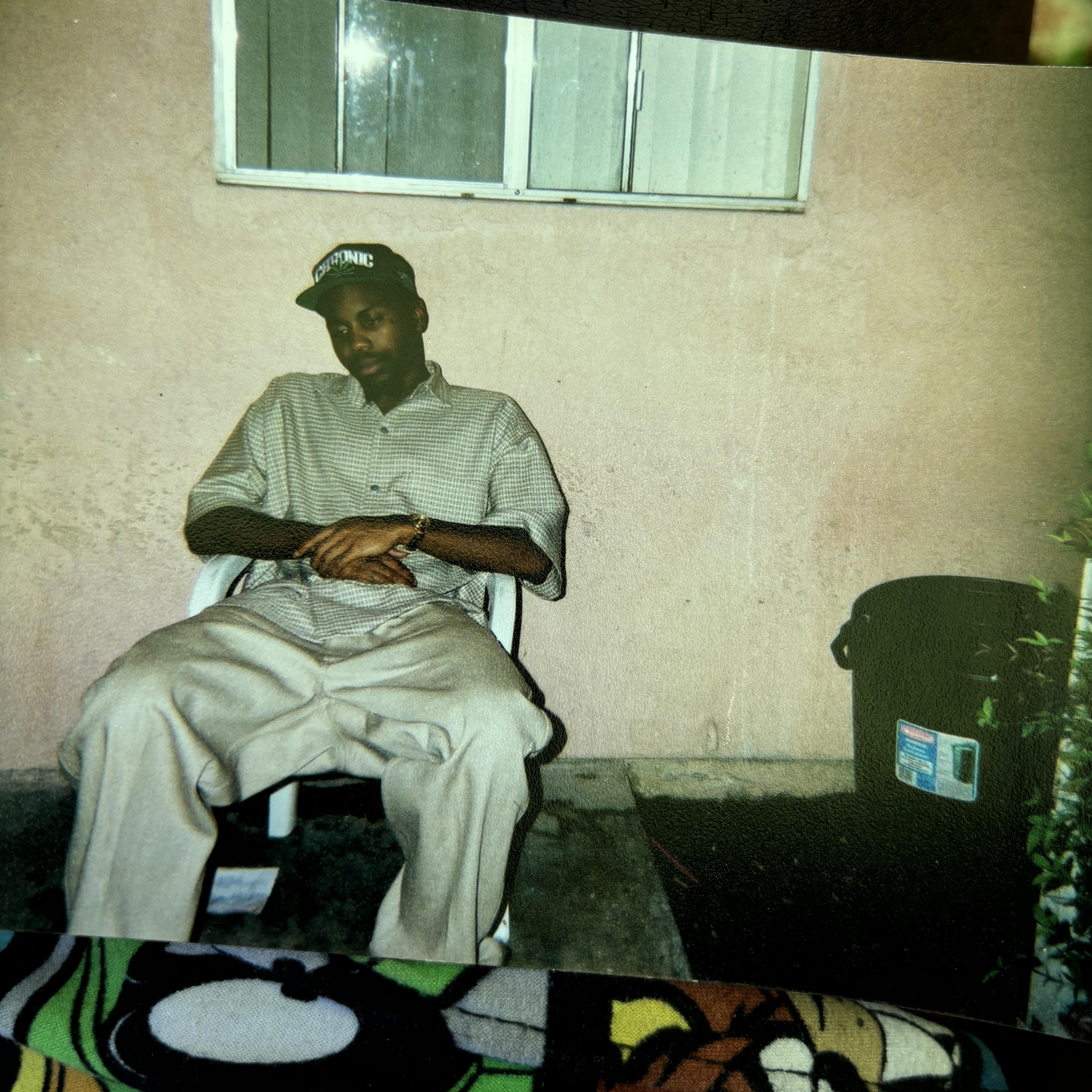 ALL I’Z 2 DA E artwork