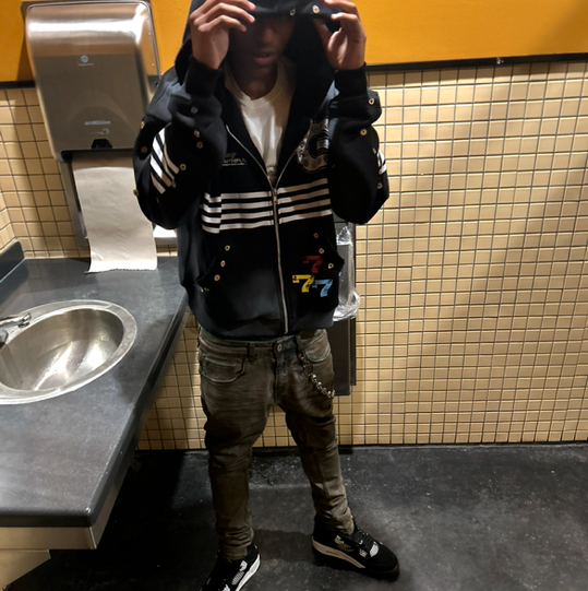 Zay7