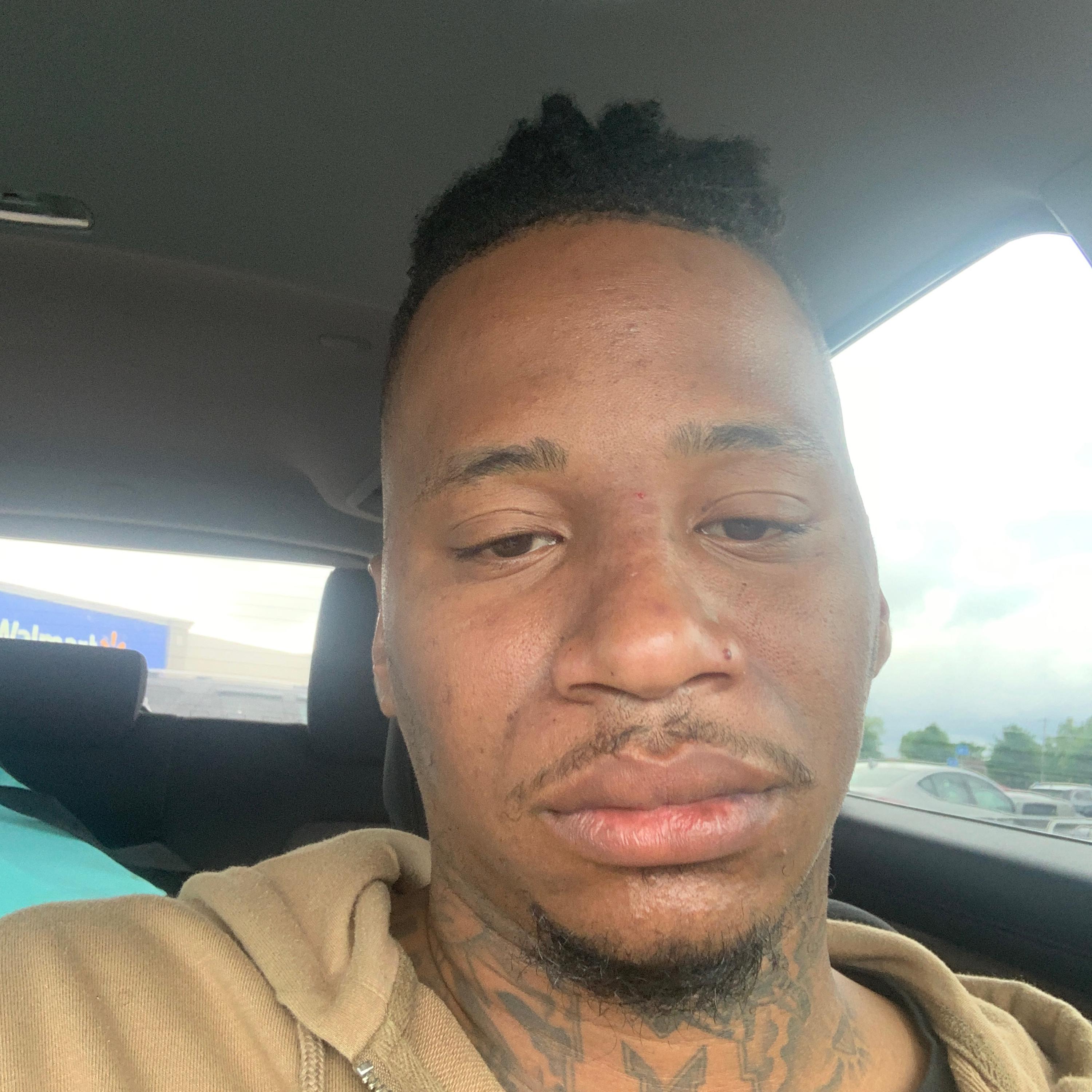 Mouths 2 Feed artwork