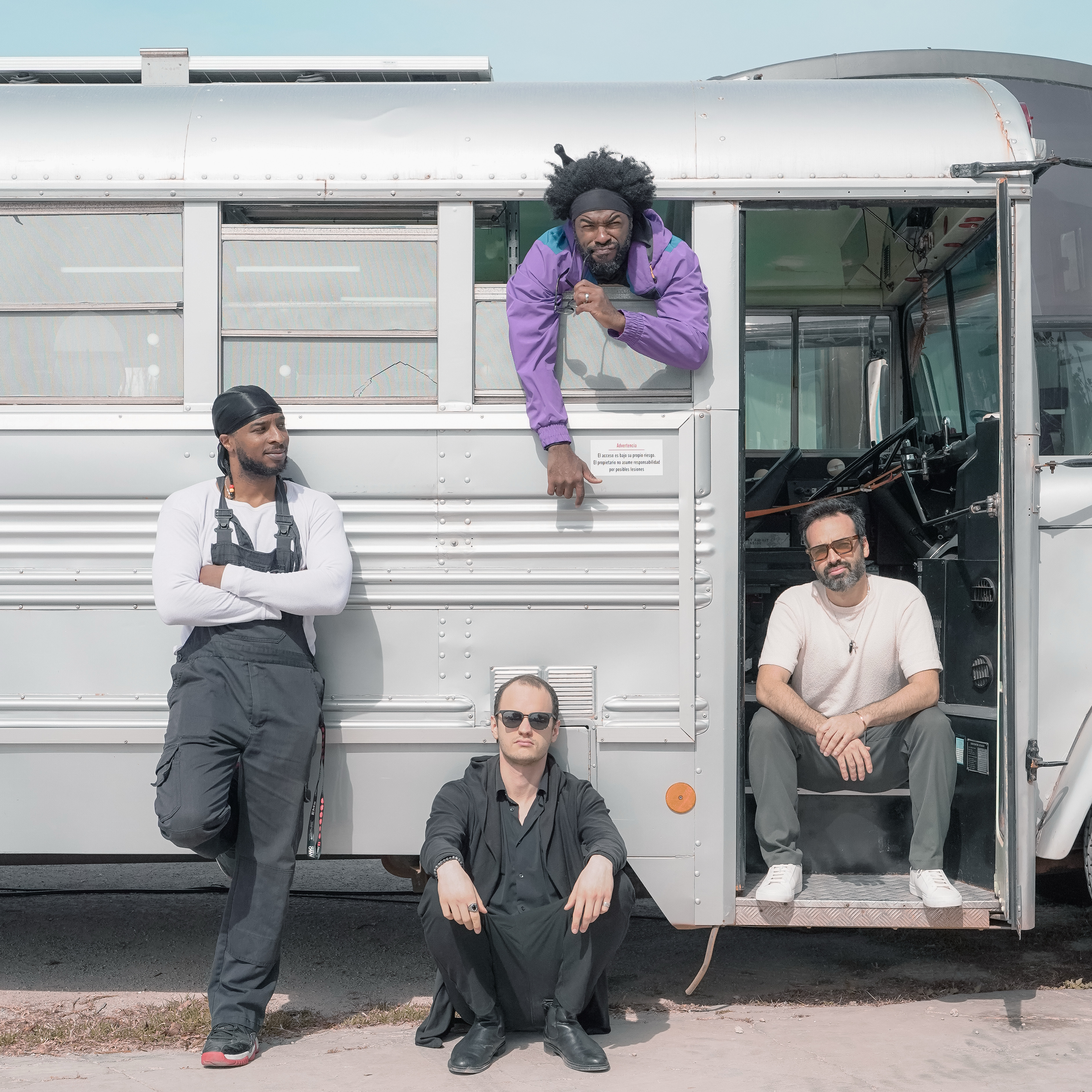 Good Morning Vietlencia artwork