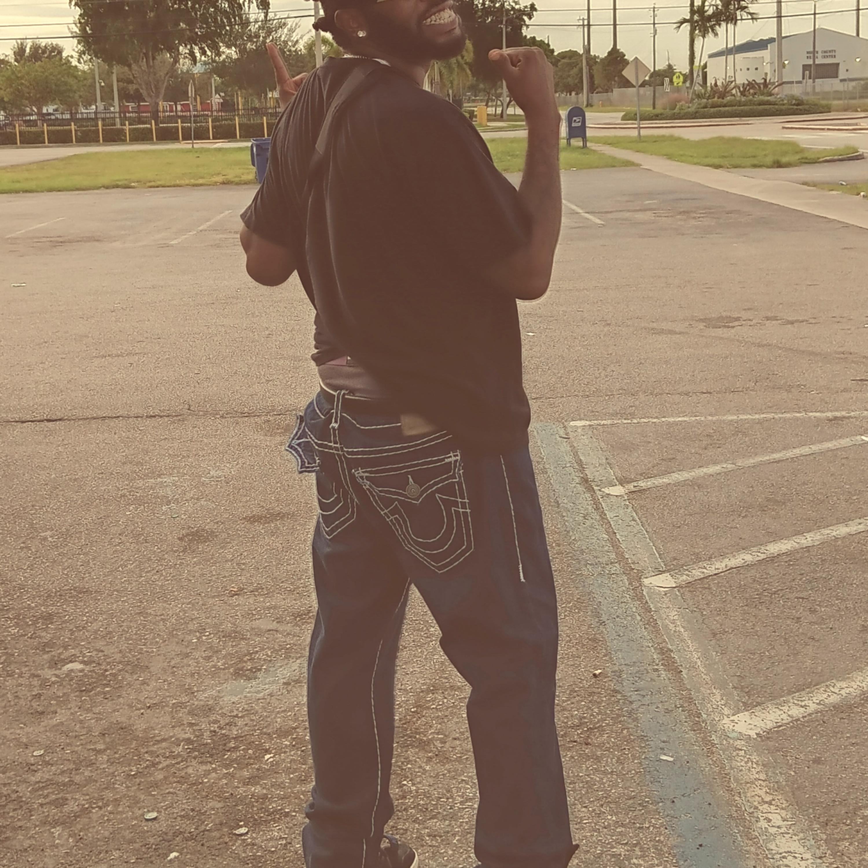 Stick When I Walk by dlo gutta cover art