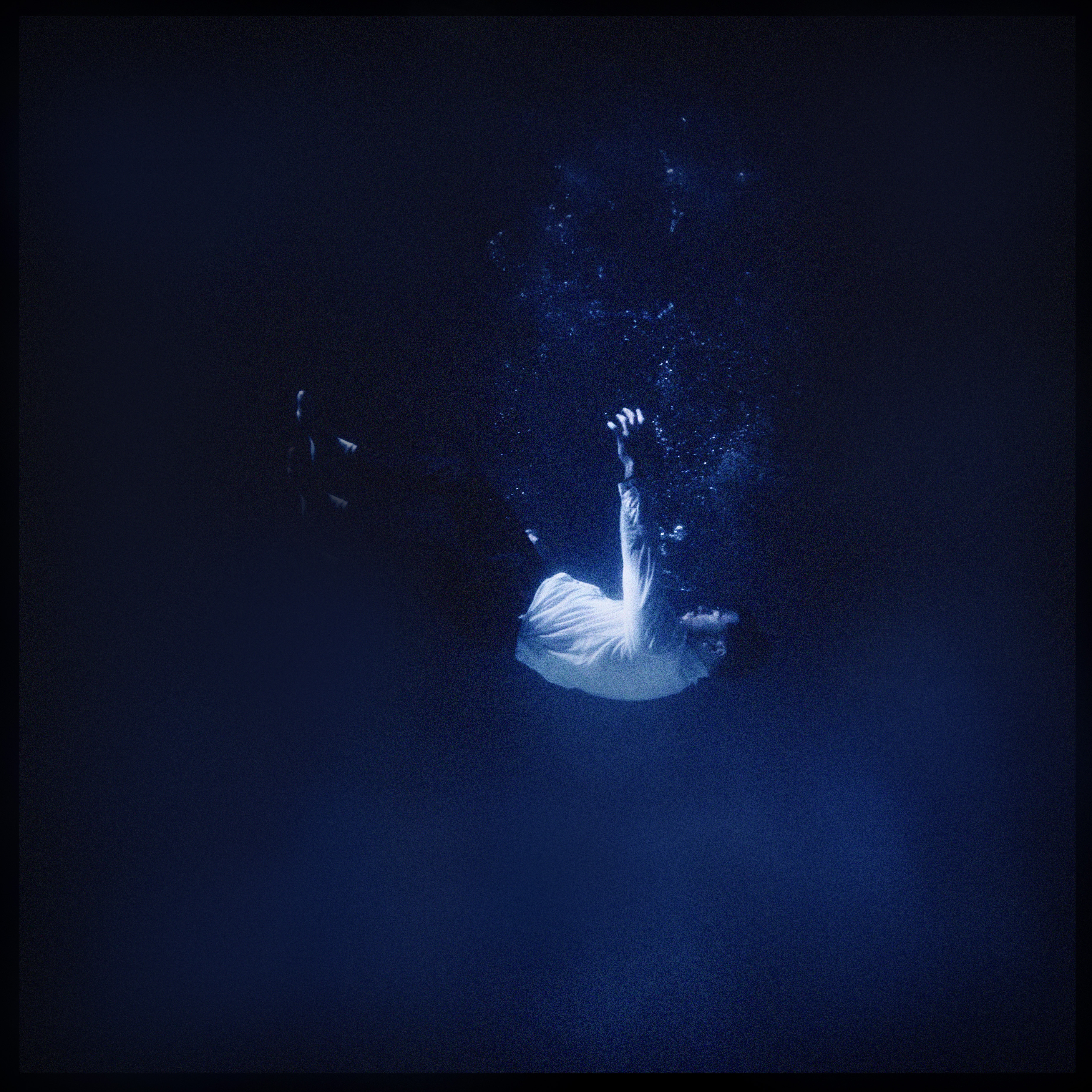 ALIVE AGAIN artwork