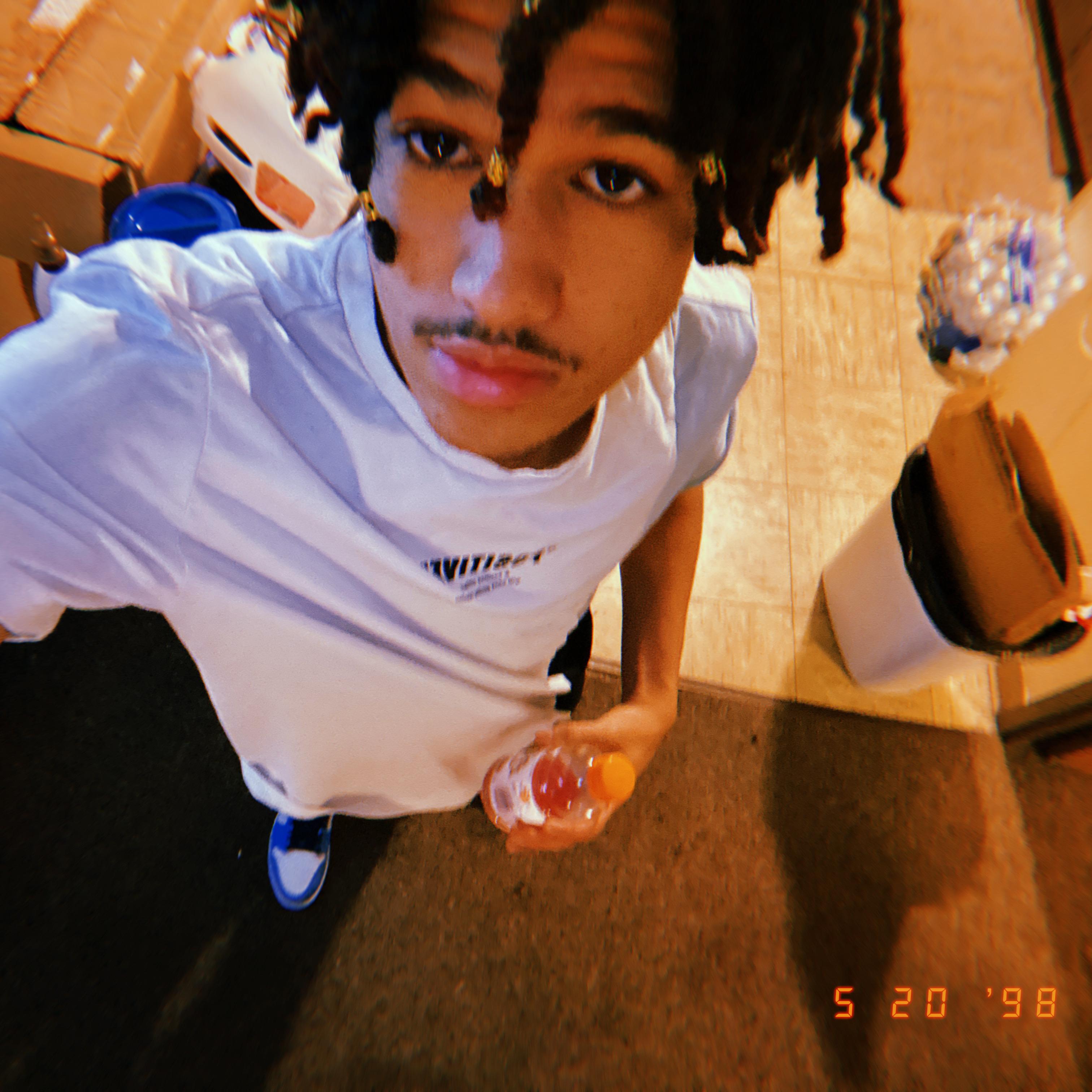 RUN YO MERCH (Freestyle) artwork