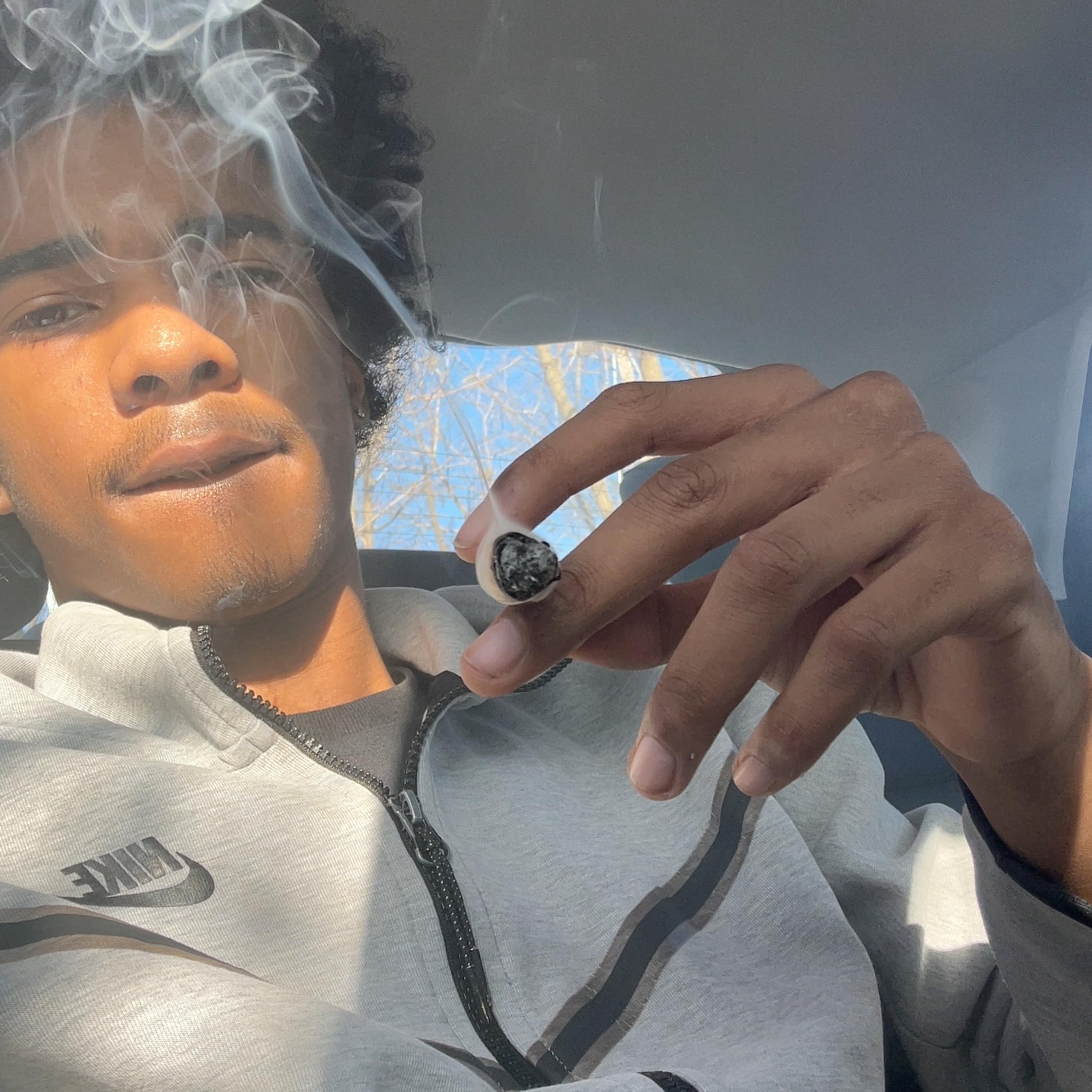 Hide my Drugz artwork