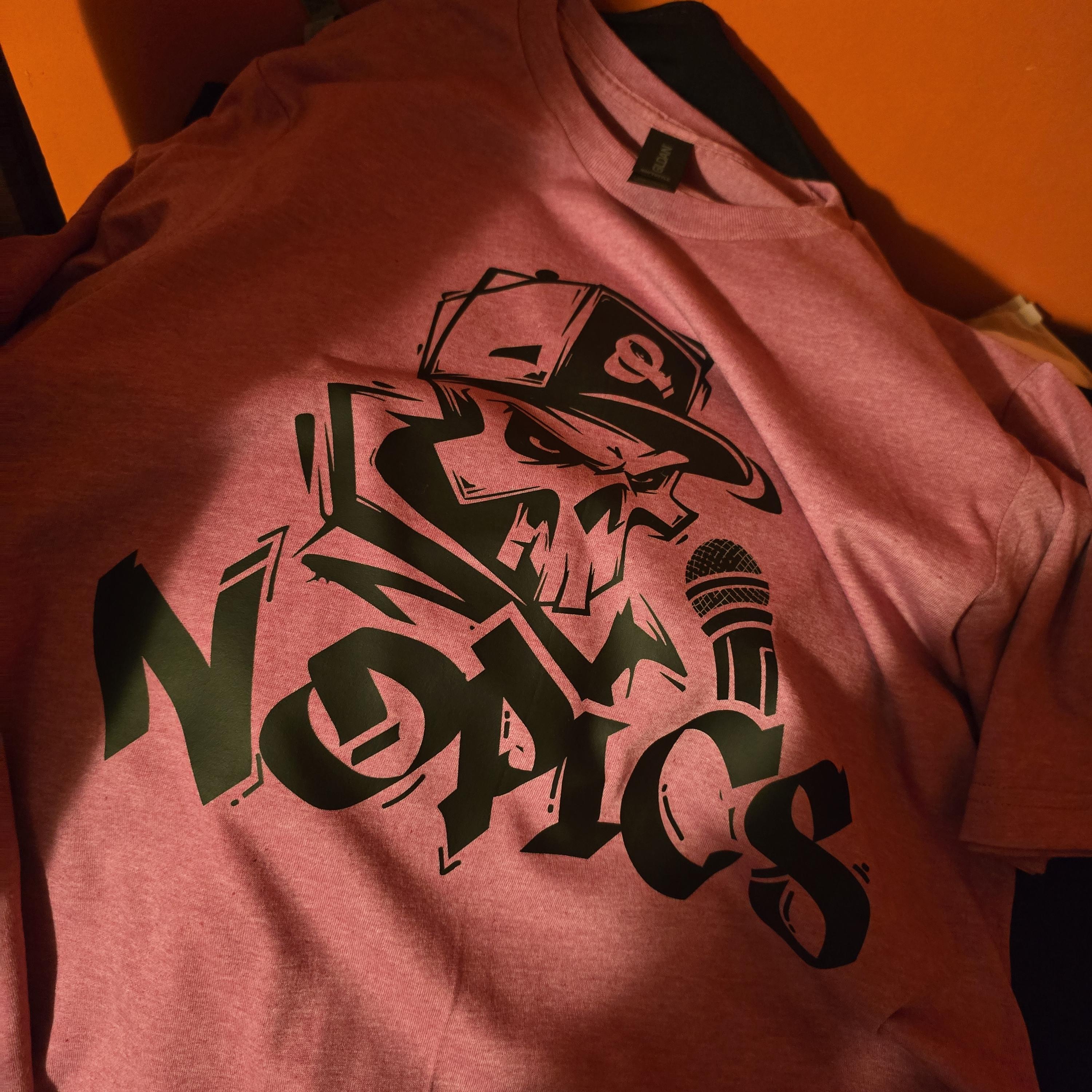 Devil chasing me by No Pics cover art