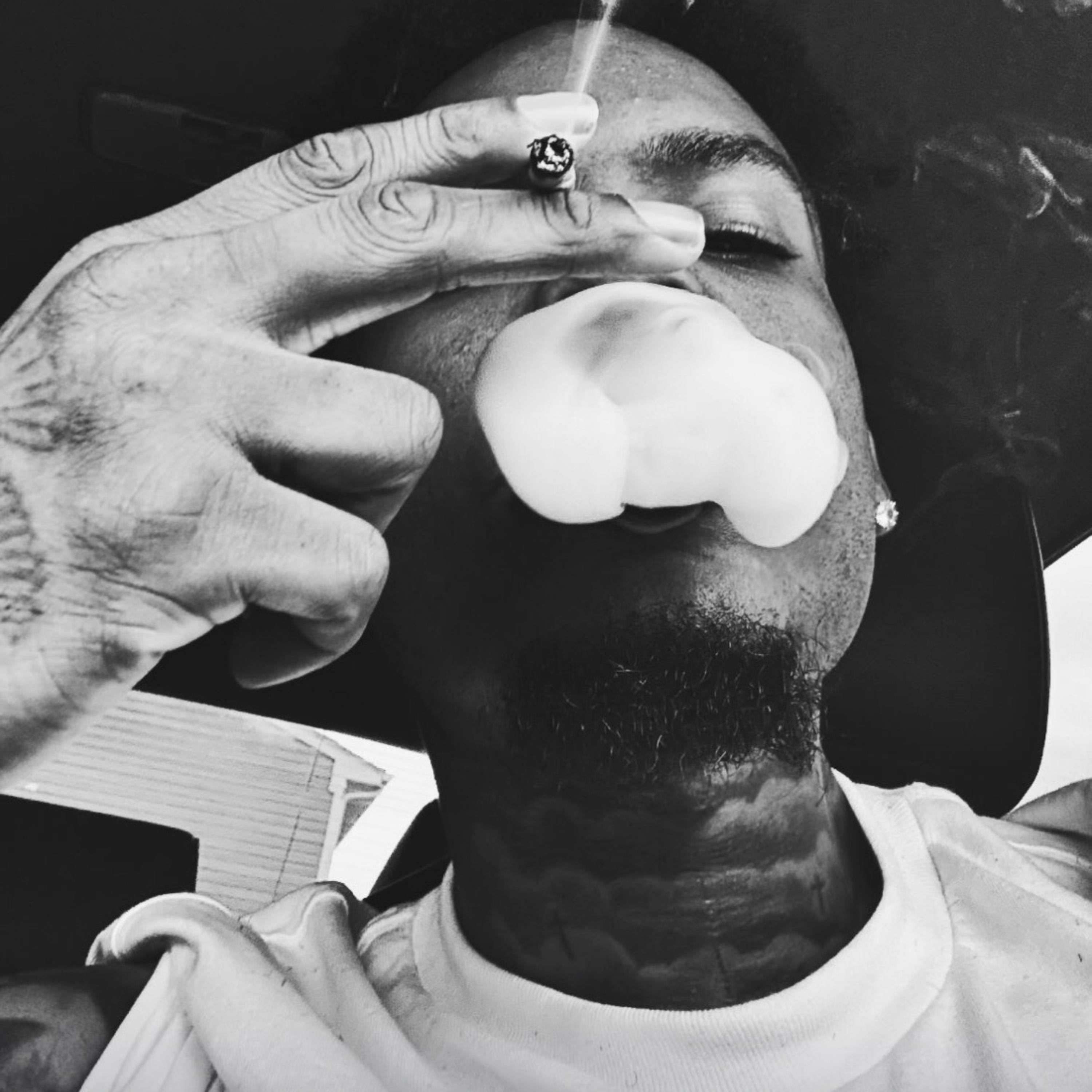 Smoke It Away by LuuhShawn cover art