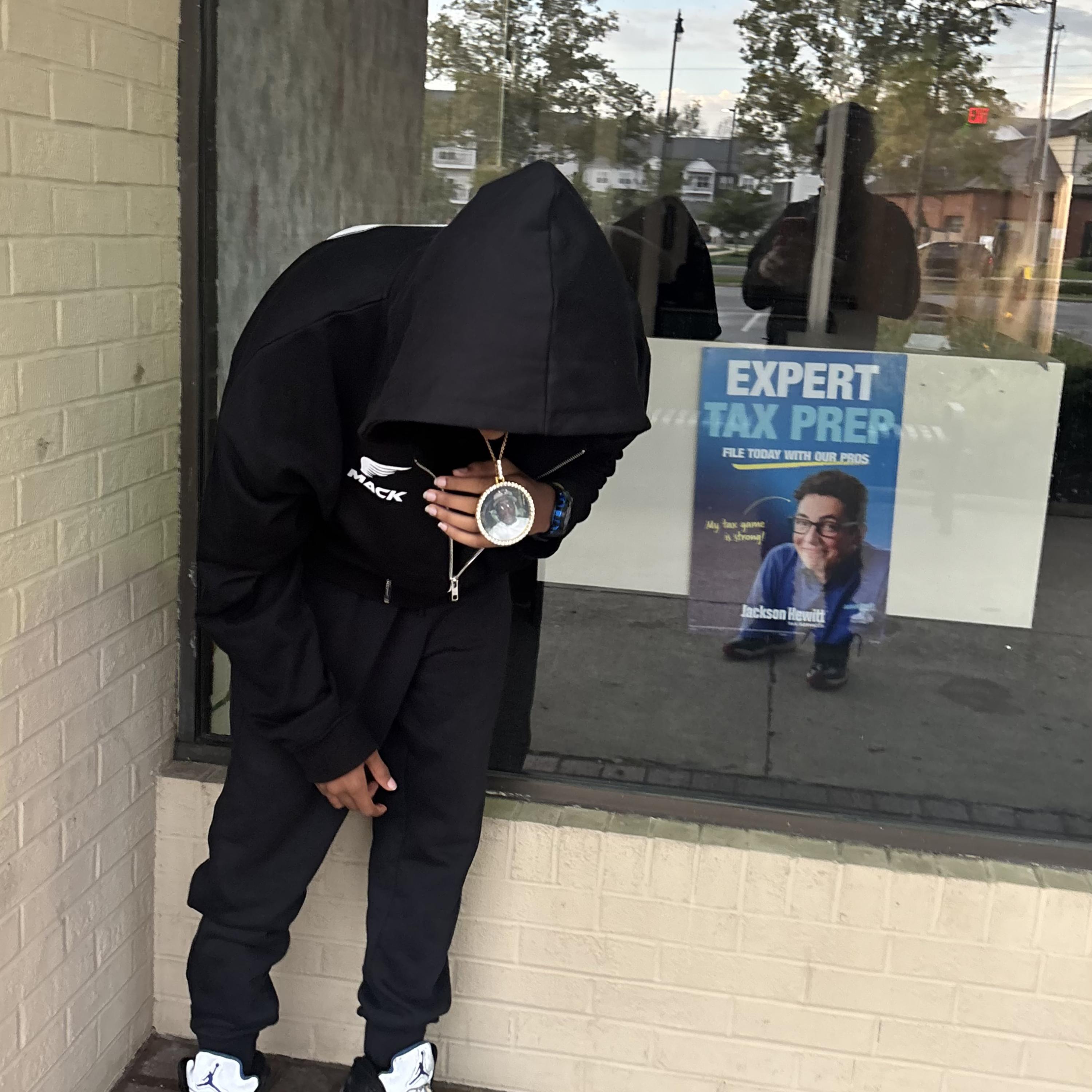B4IG by D1 huncho cover art