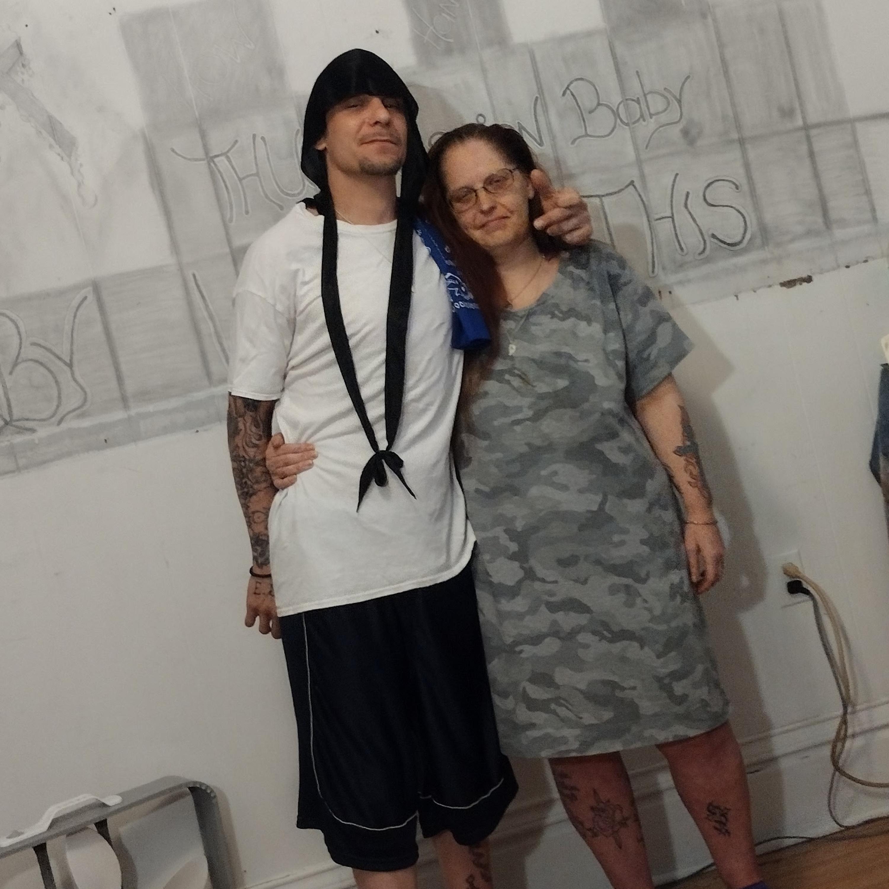 This bitch that bitch artwork