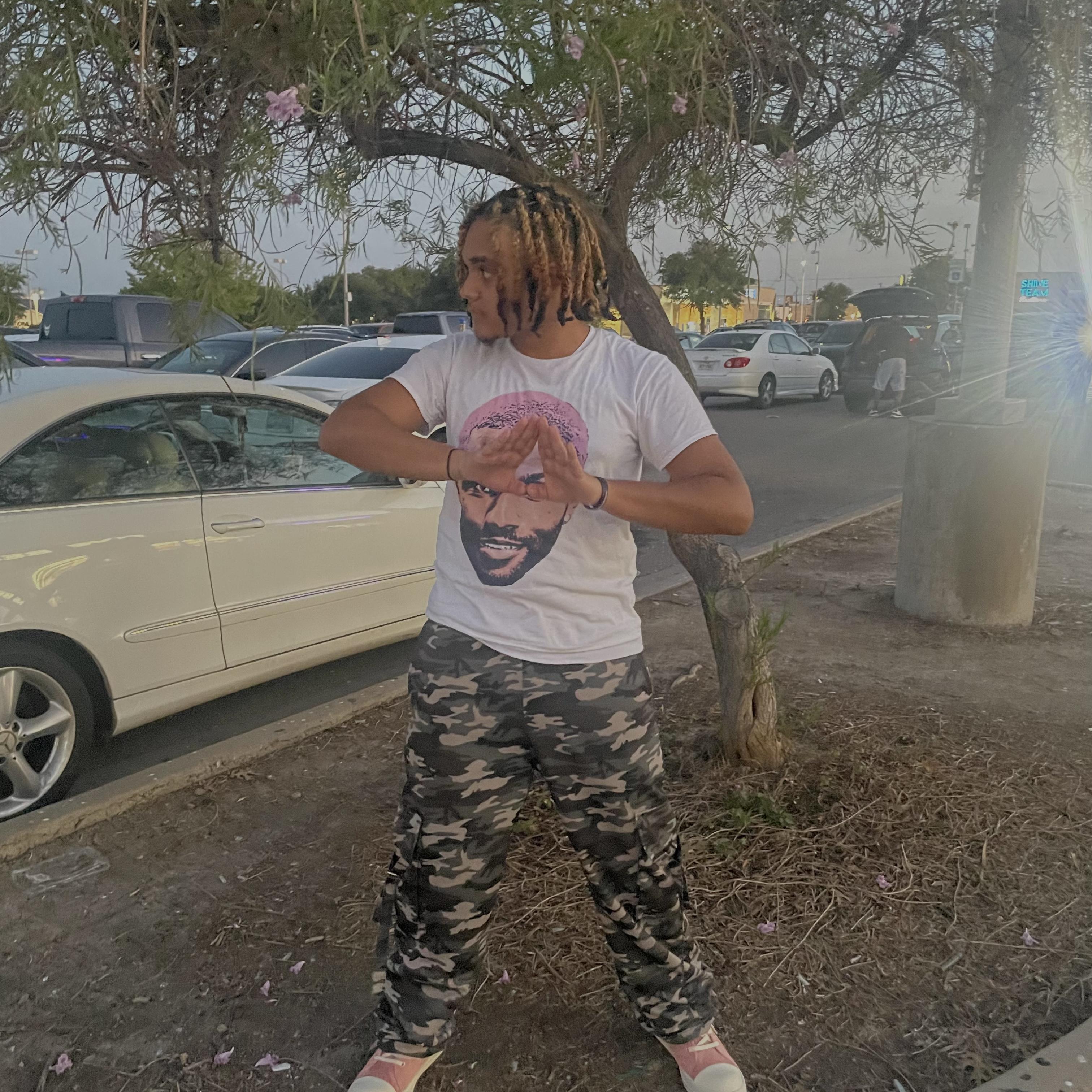 600 artwork