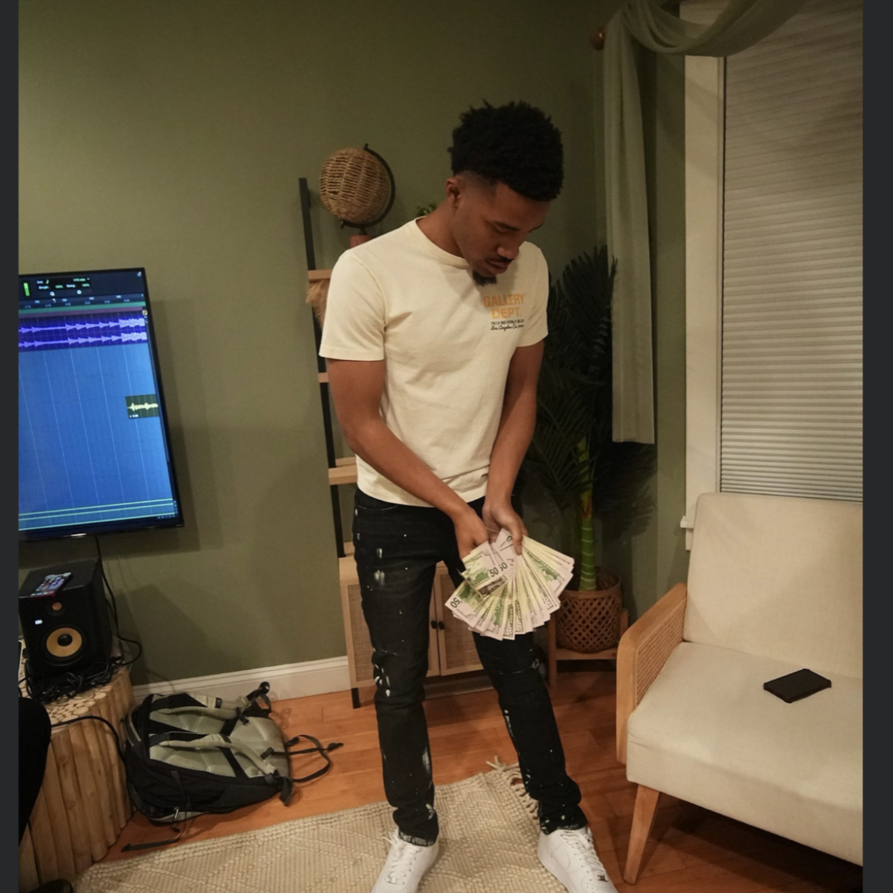 Wait Till My Bday Onna 31st artwork