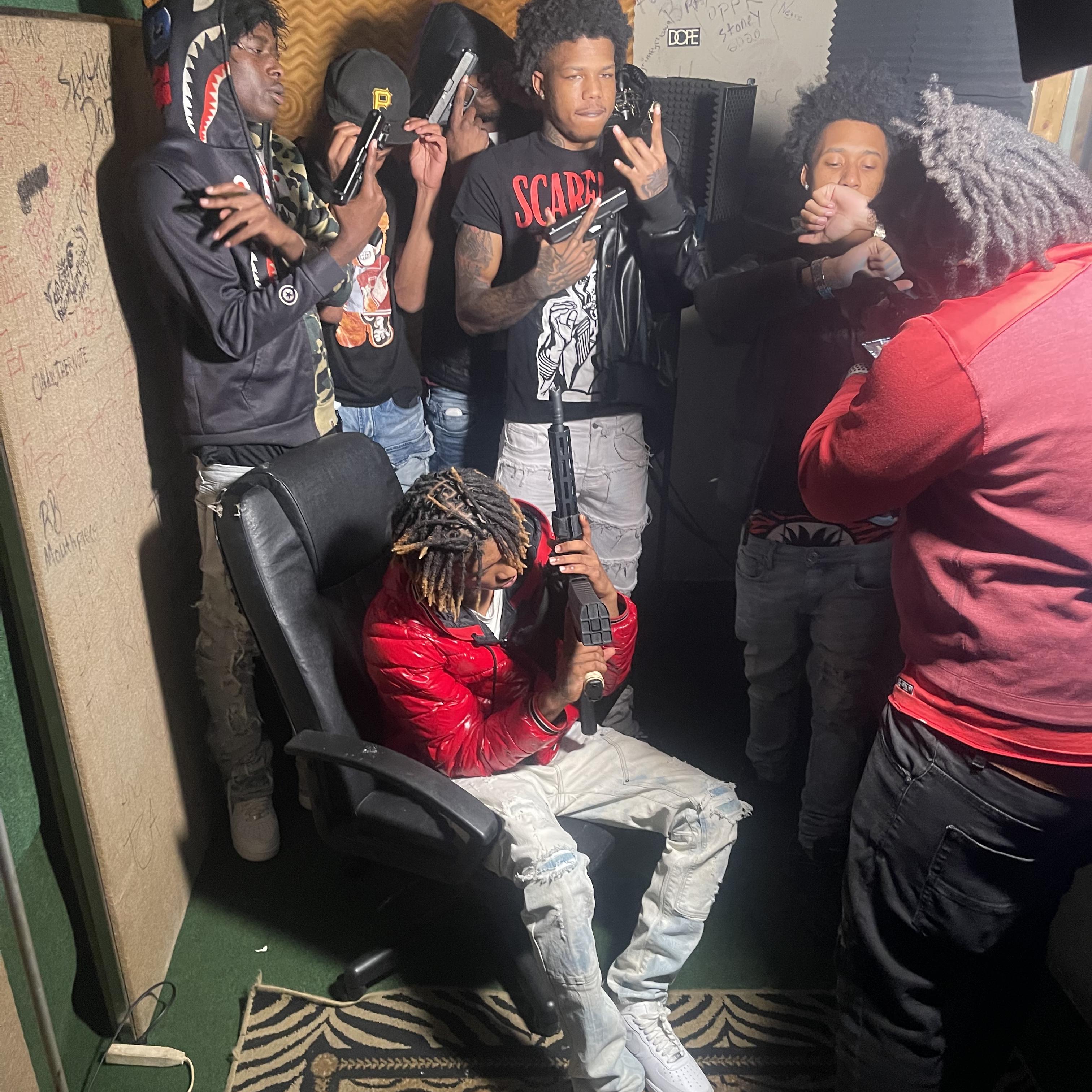 Blowboyzzz by DracoGG cover art