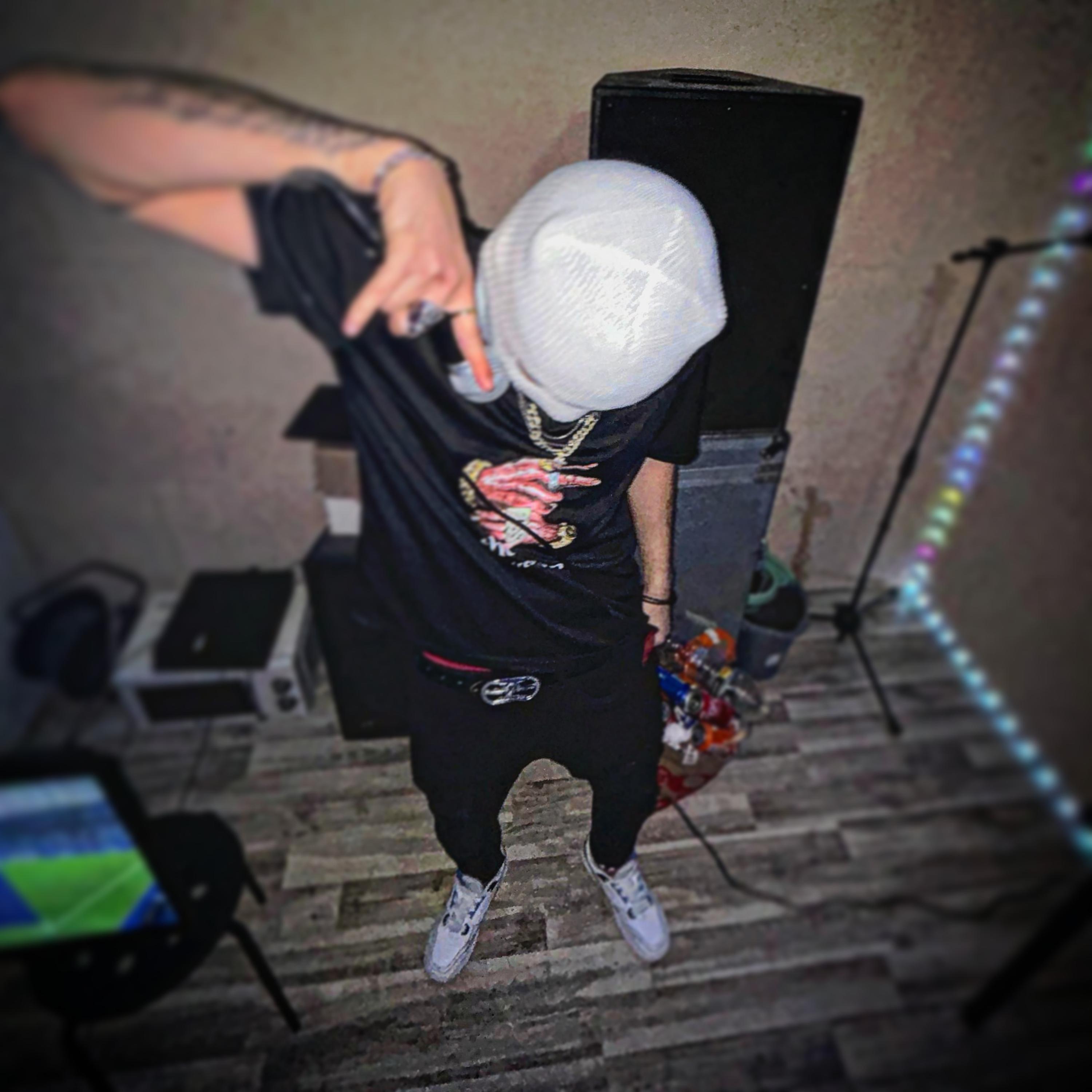 fumo y dumdurudum & Touchdown artwork