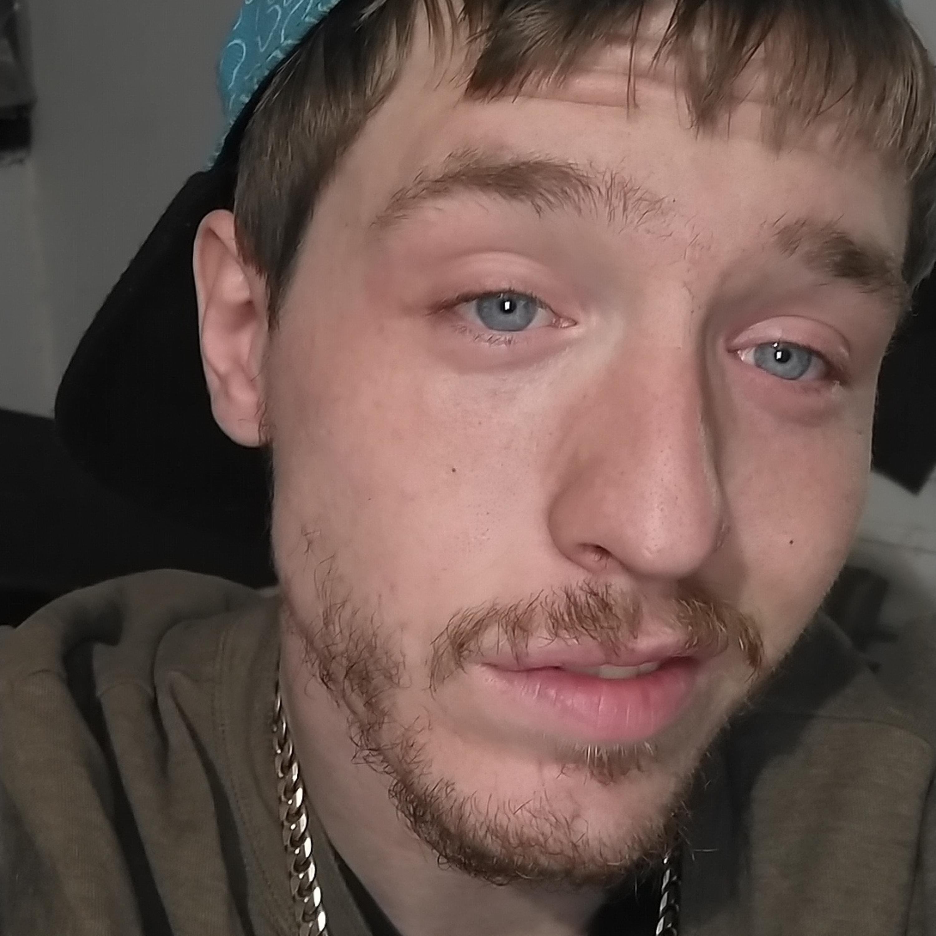 Tryin To Make A Platinum Sneeze artwork