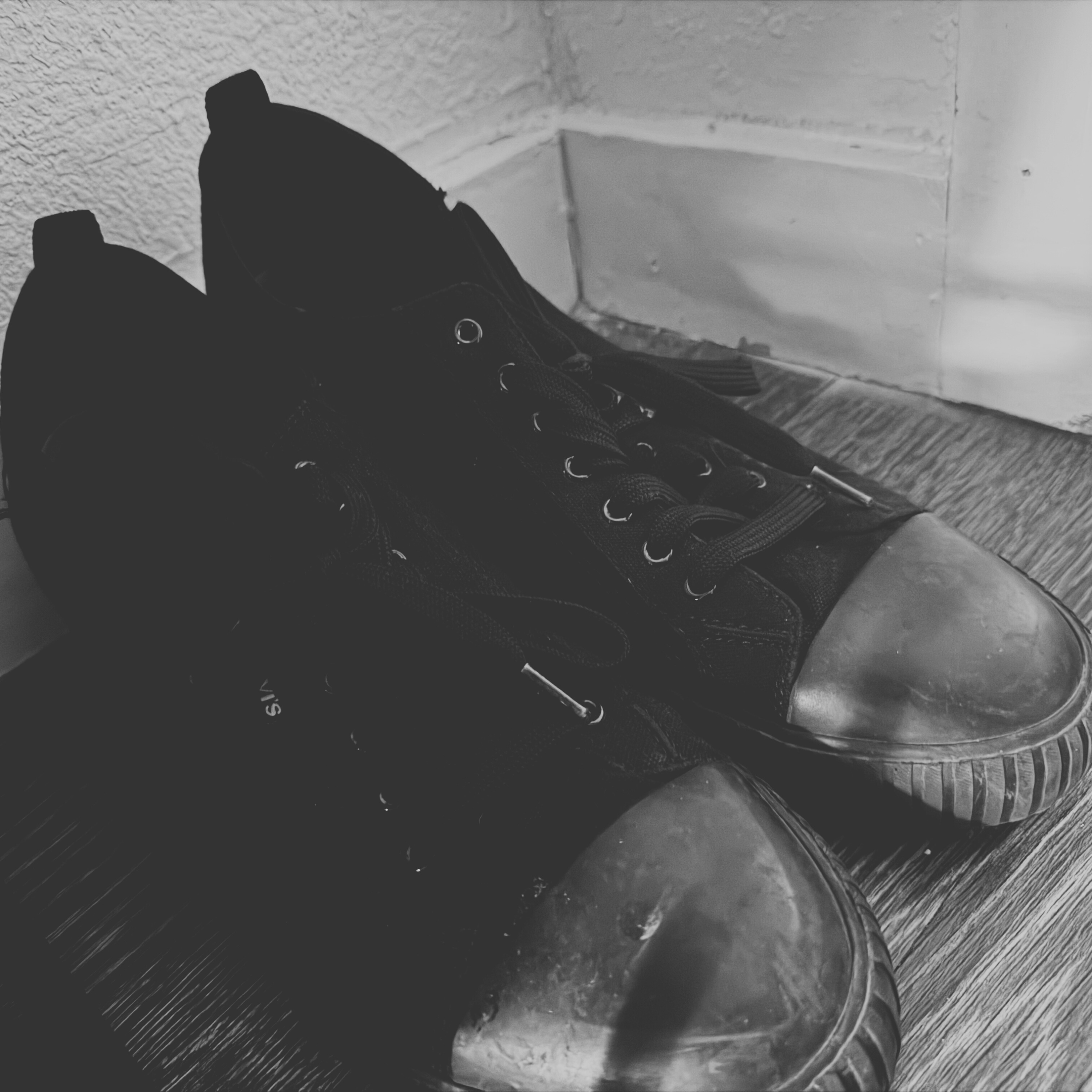 HIS SHOES artwork