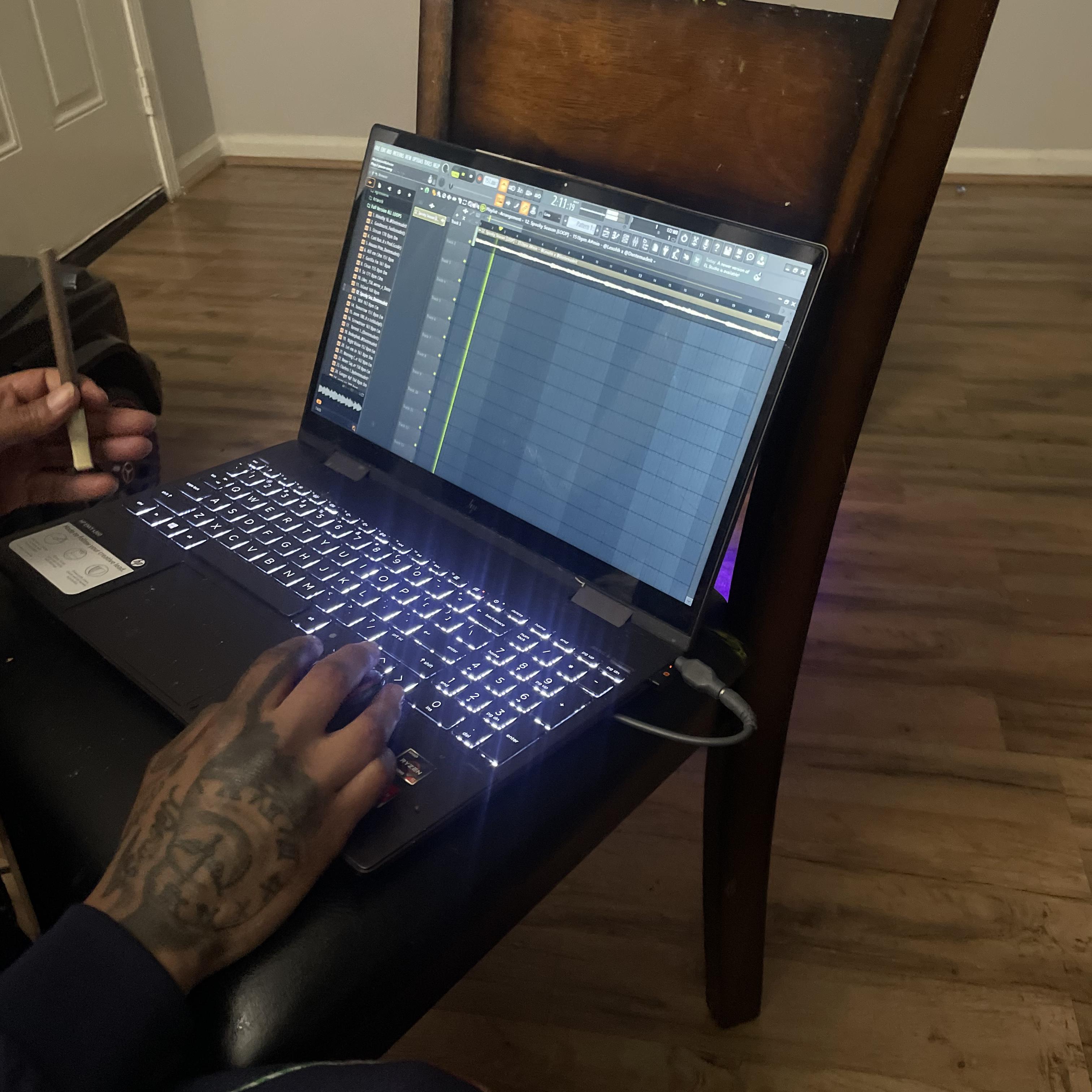 i do this sh!t off a phone artwork