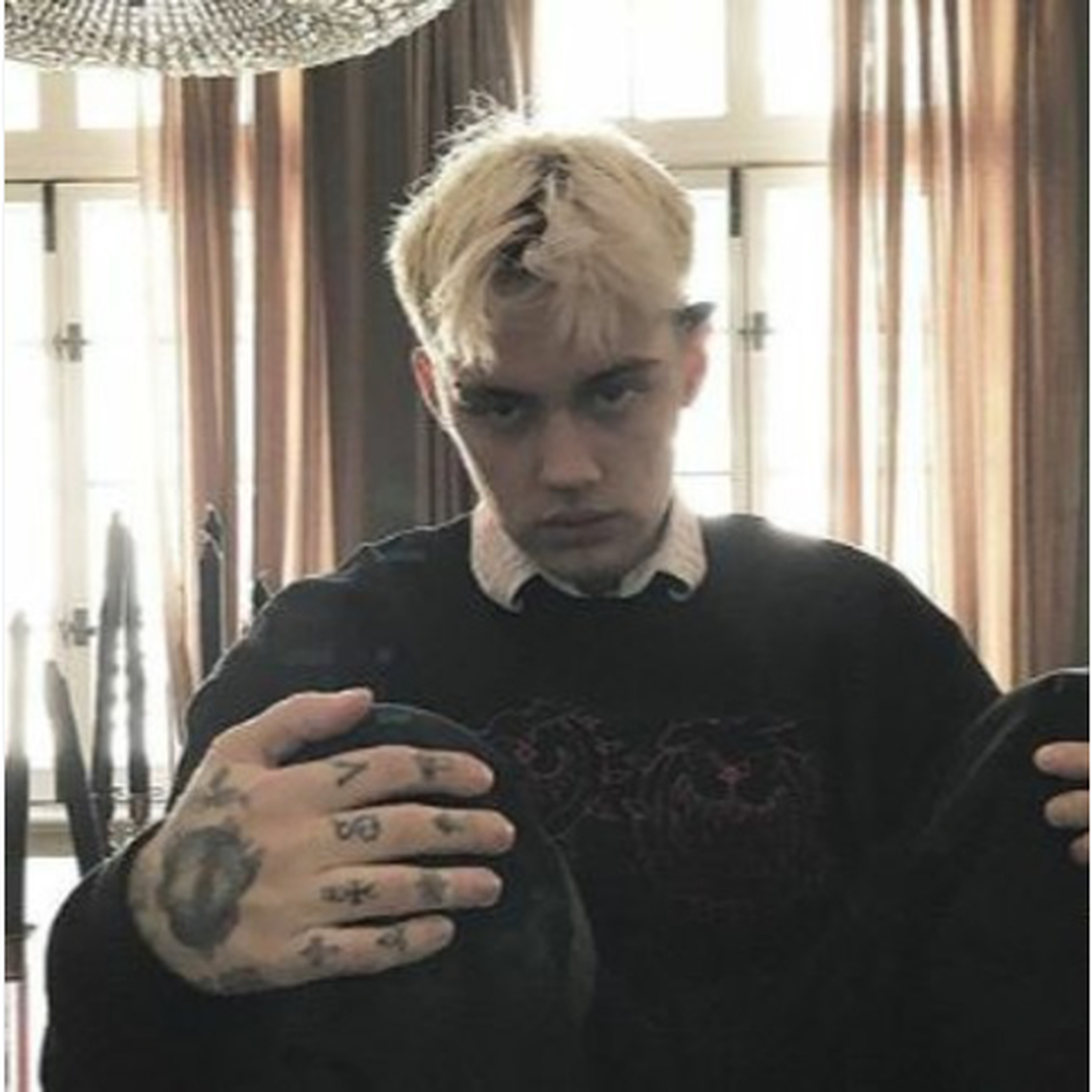 Paris Hilton artwork