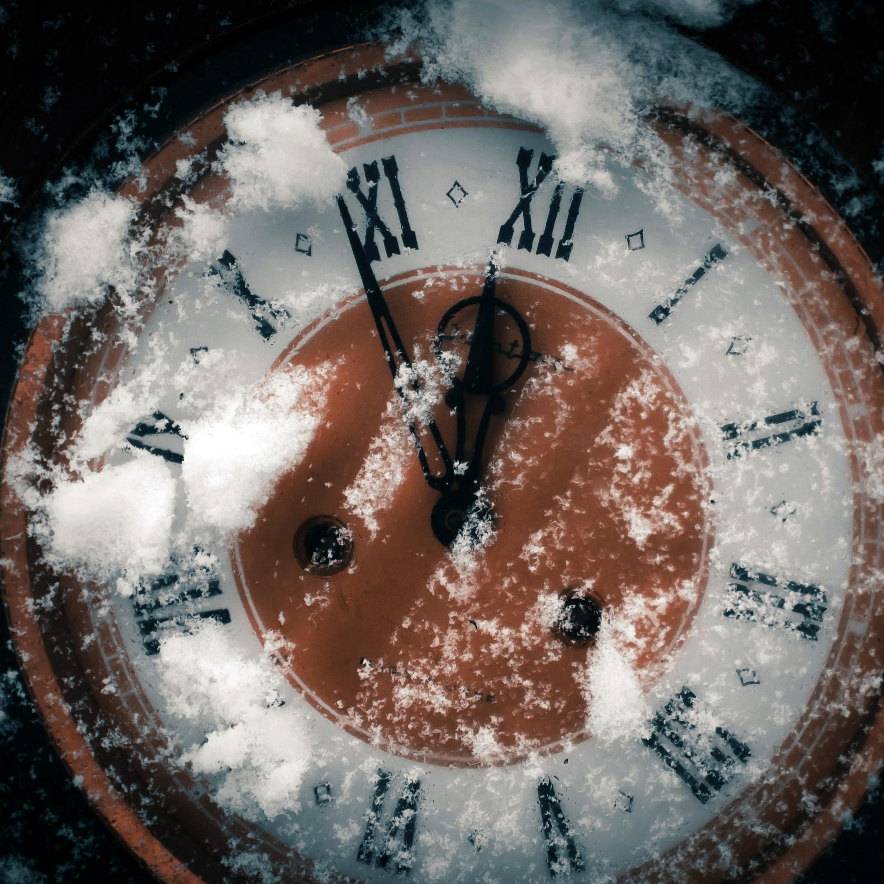 Them blue eyes Frozen in Time artwork