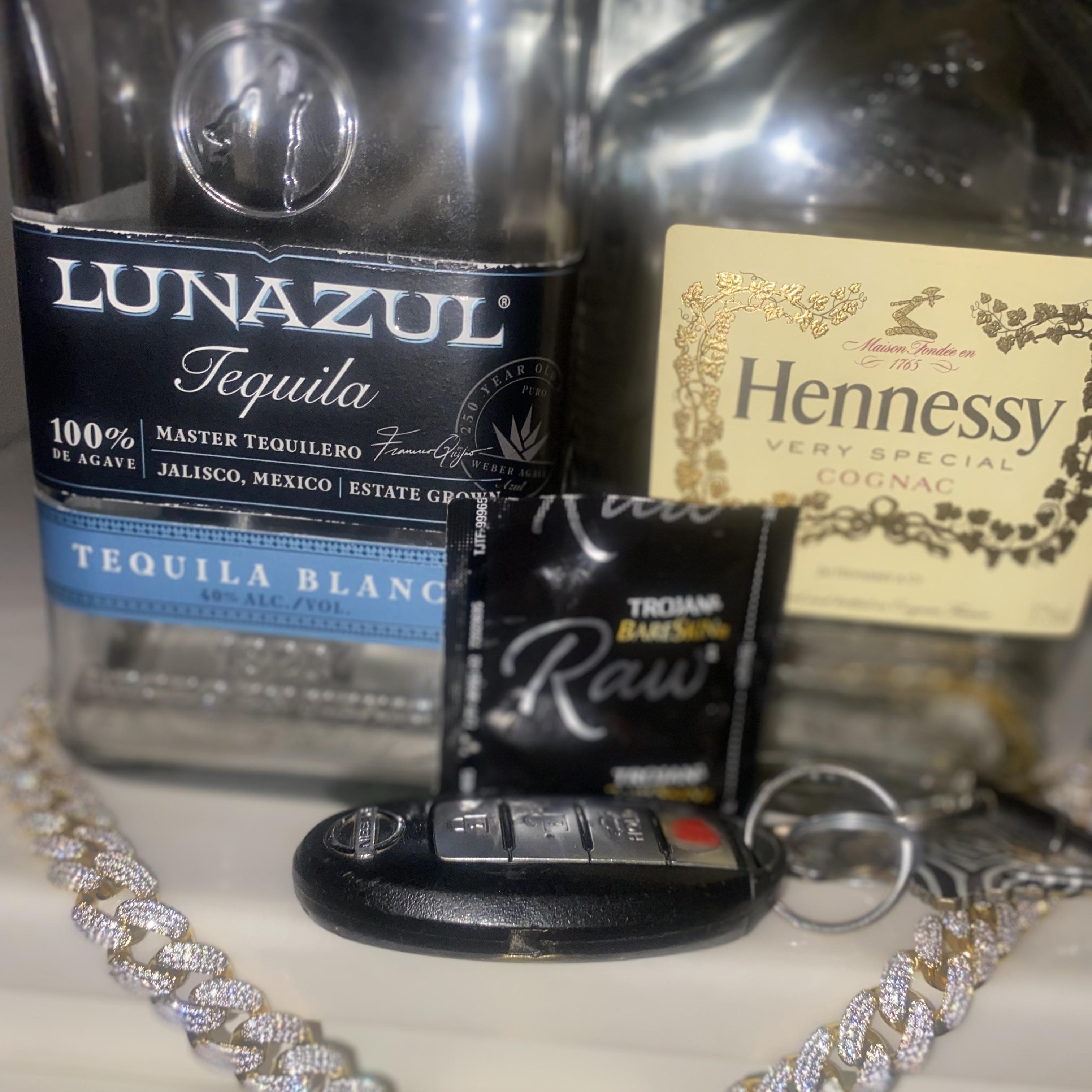 Drunk Chronicles artwork