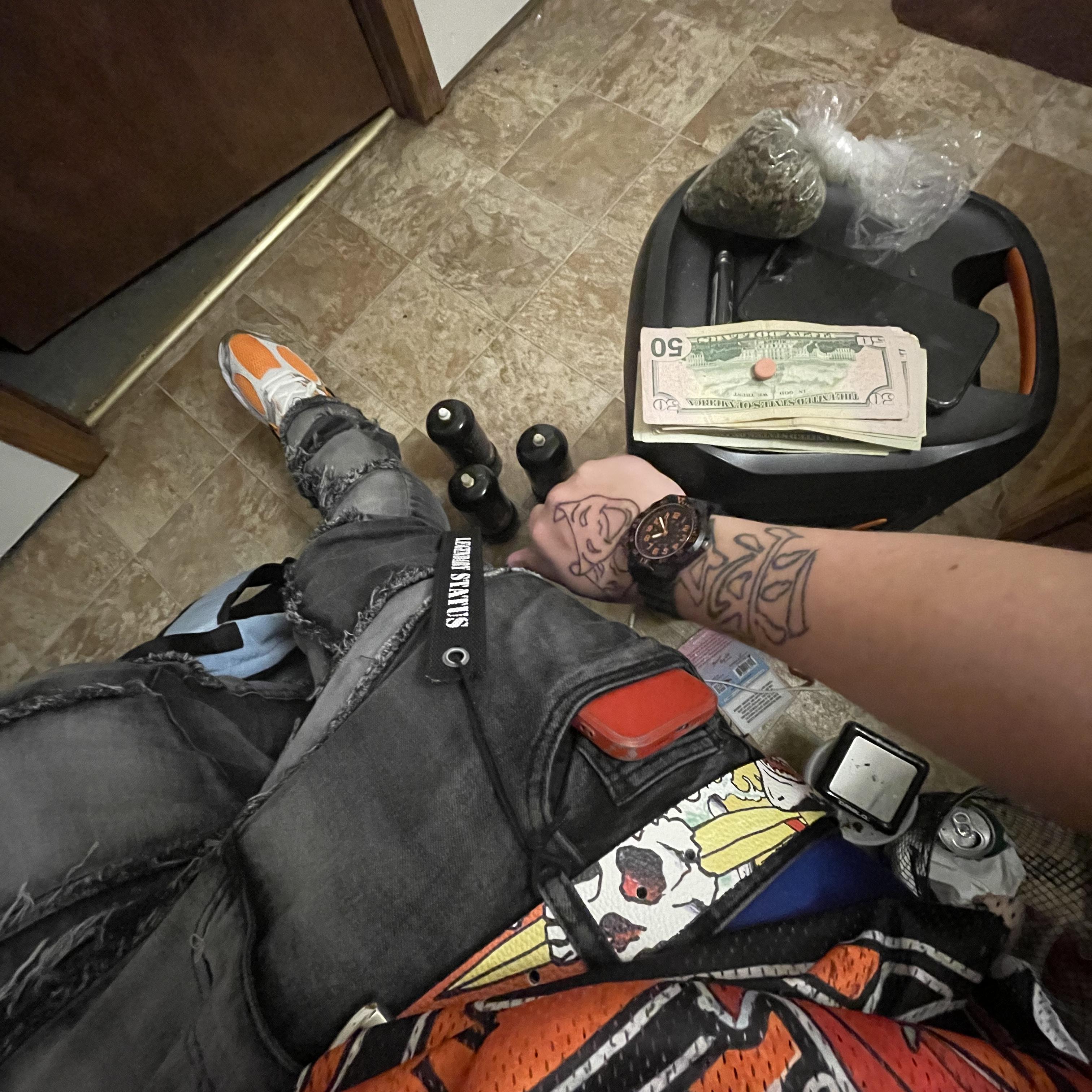 Pillz & Za artwork