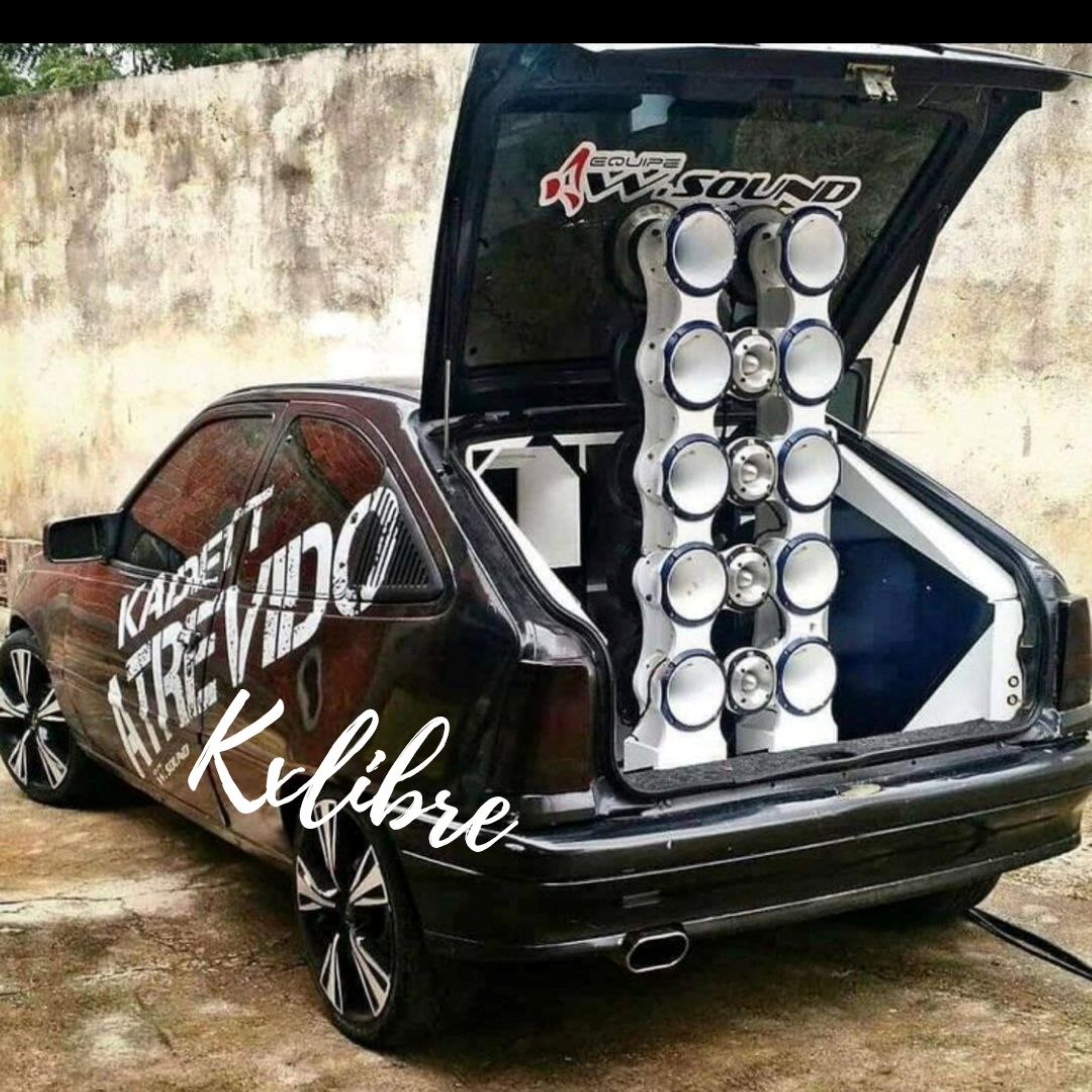 EL INGENIERO DE VACÍO artwork