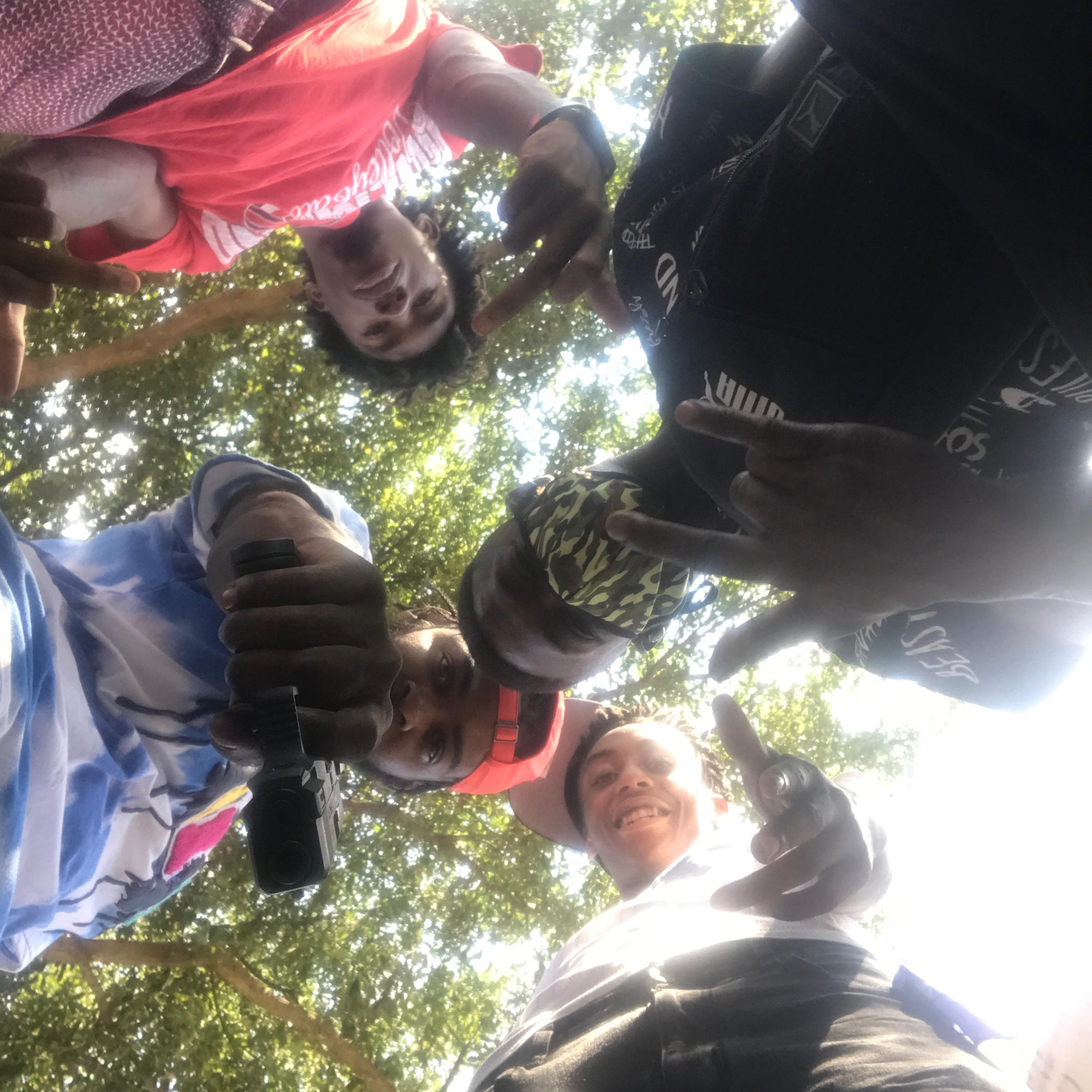 We The Moniibro's artwork